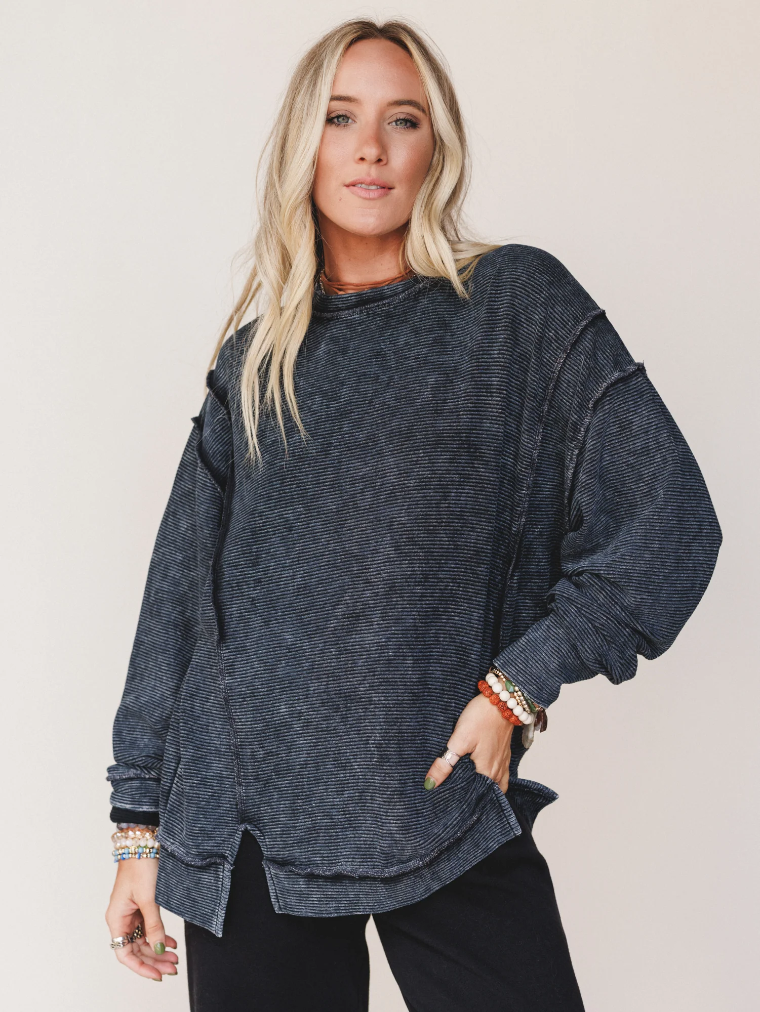 Always Home Sweatshirt - Black