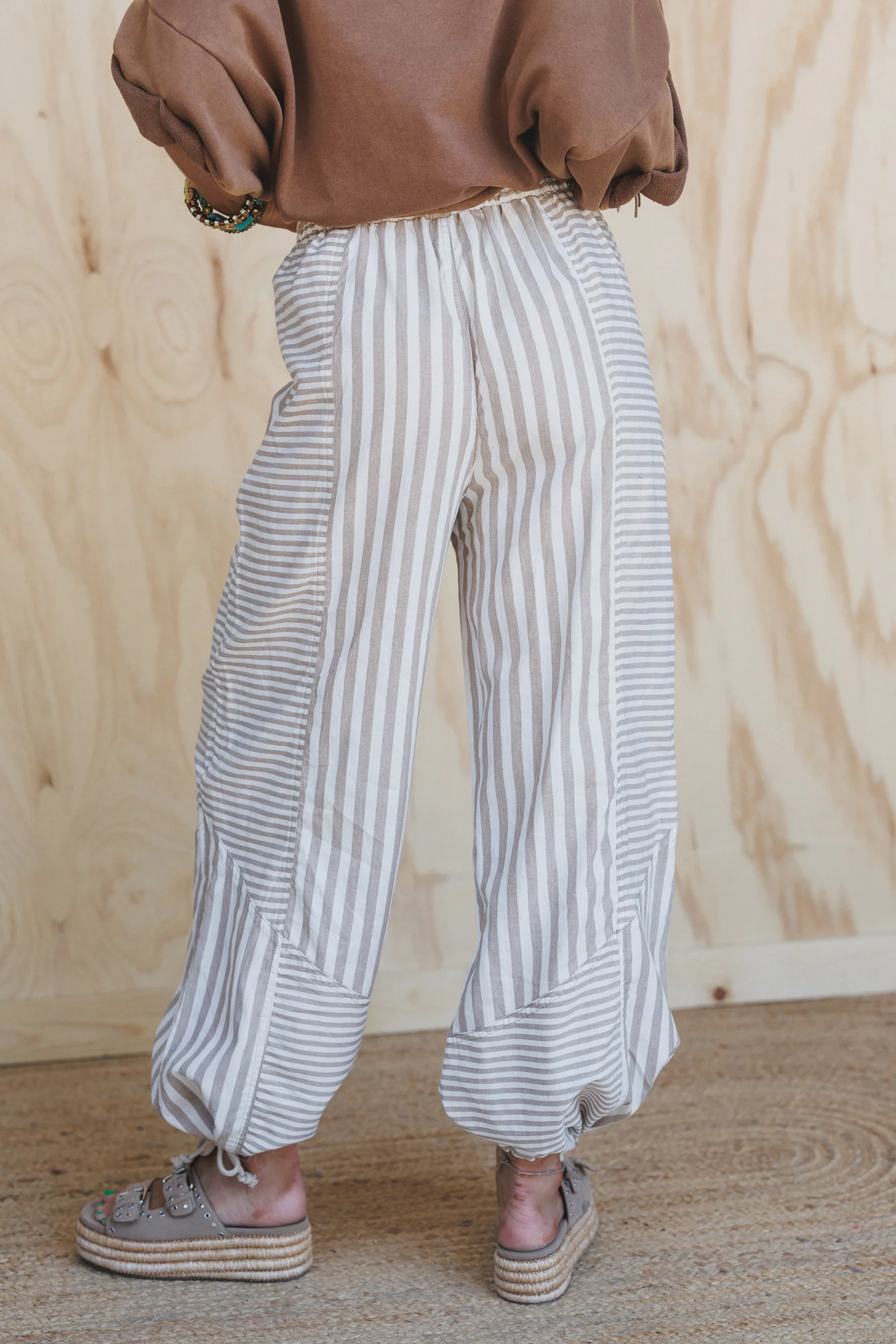 Aveline Striped Pants - Taupe - Image 8