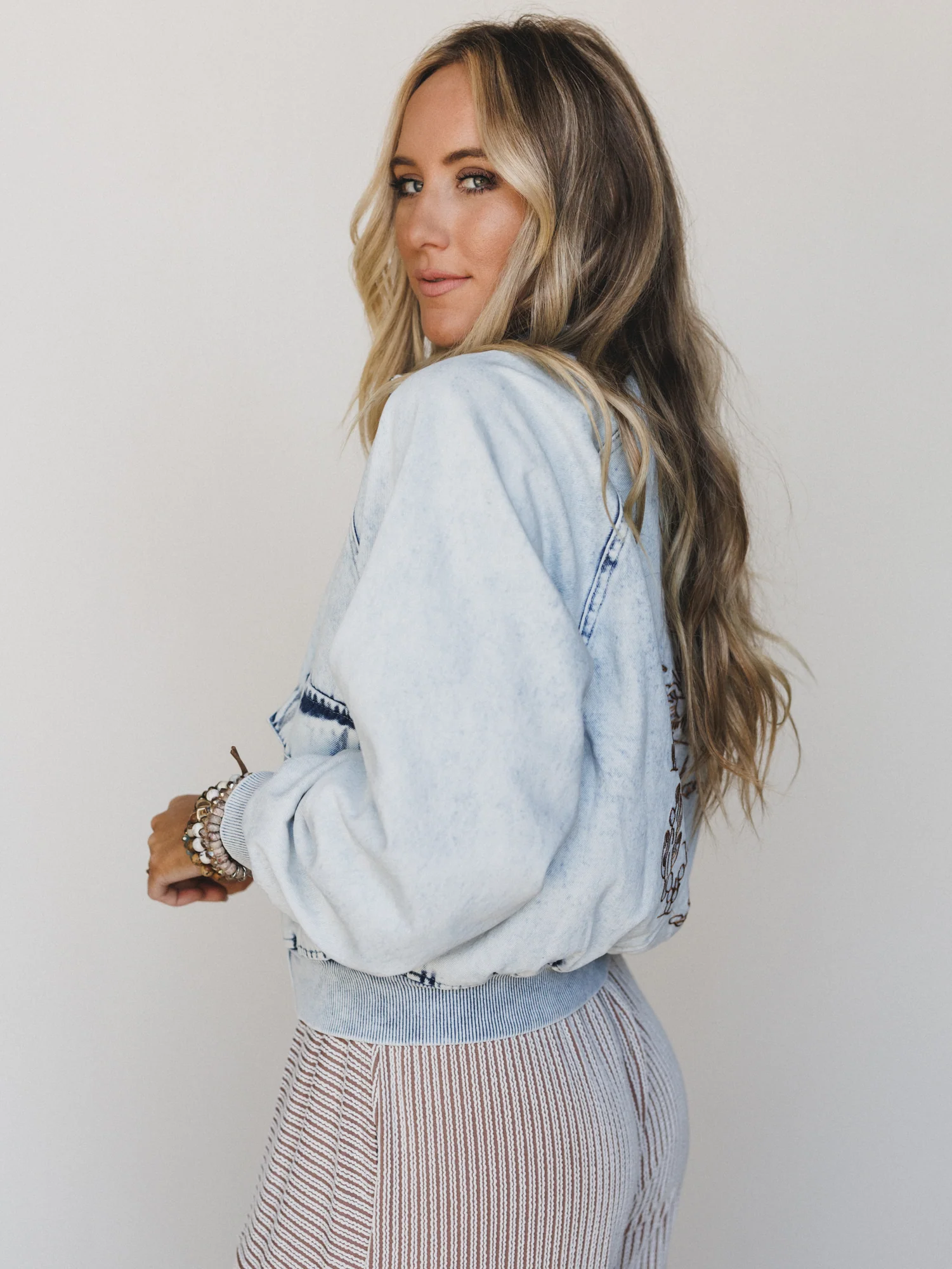 Beauty of the West Embroidered Jacket - Light Wash - Image 6