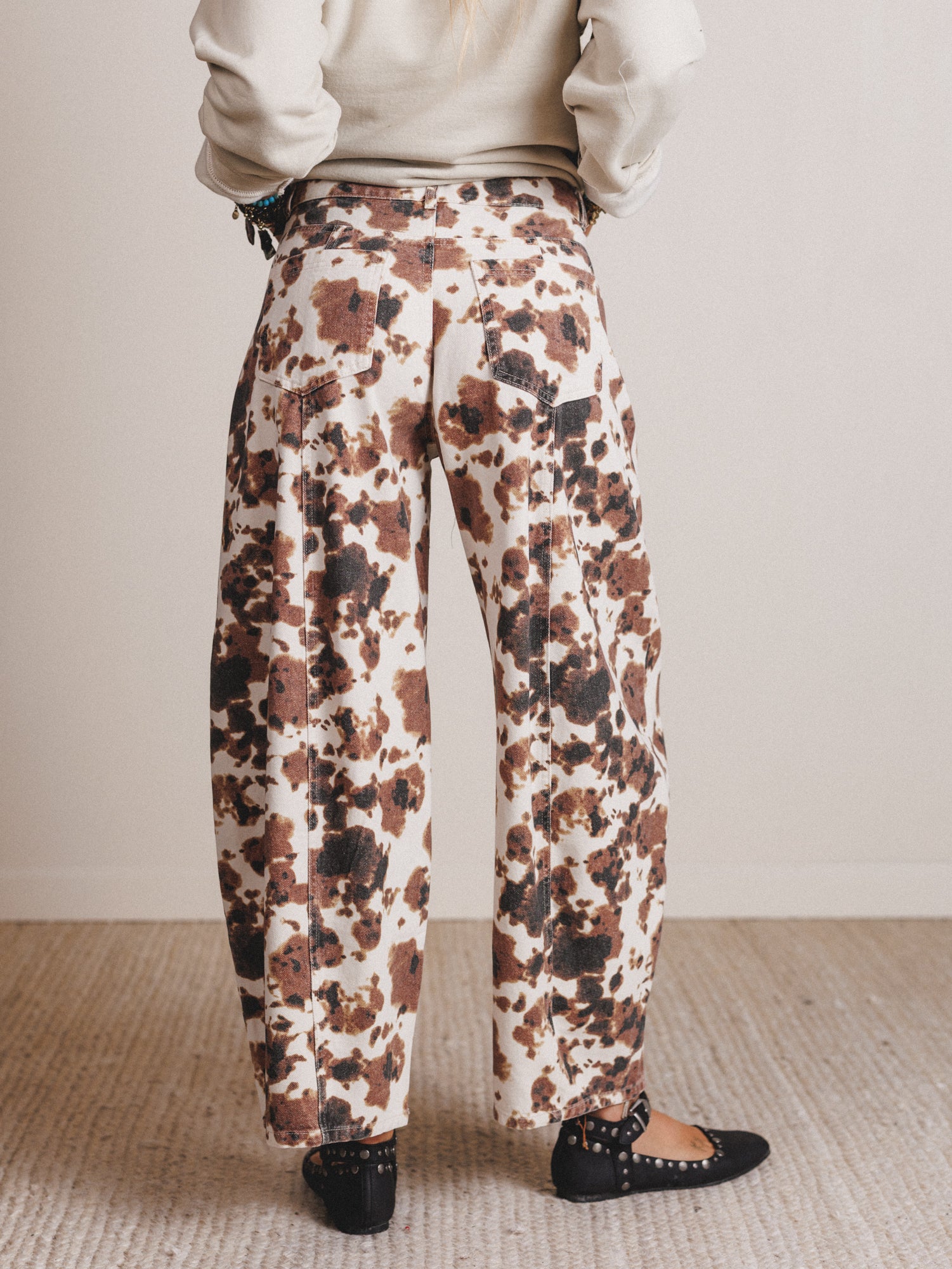 Belle Cow Print Barrel Jeans - Brown - Image 2