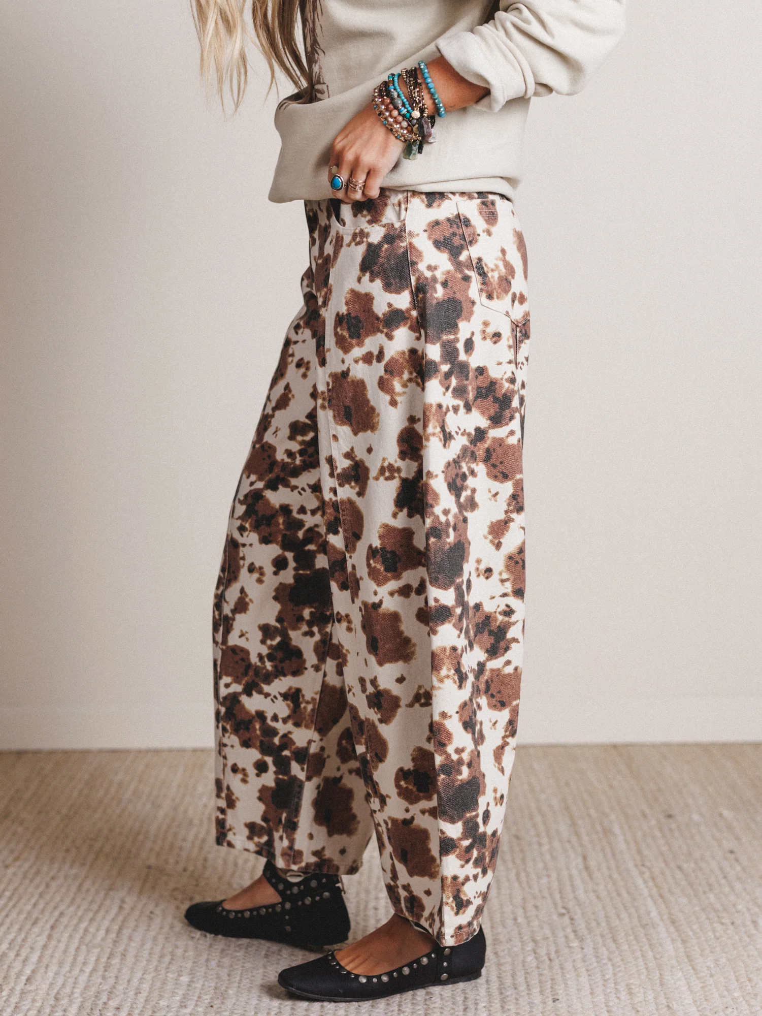 Belle Cow Print Barrel Jeans - Brown - Image 6