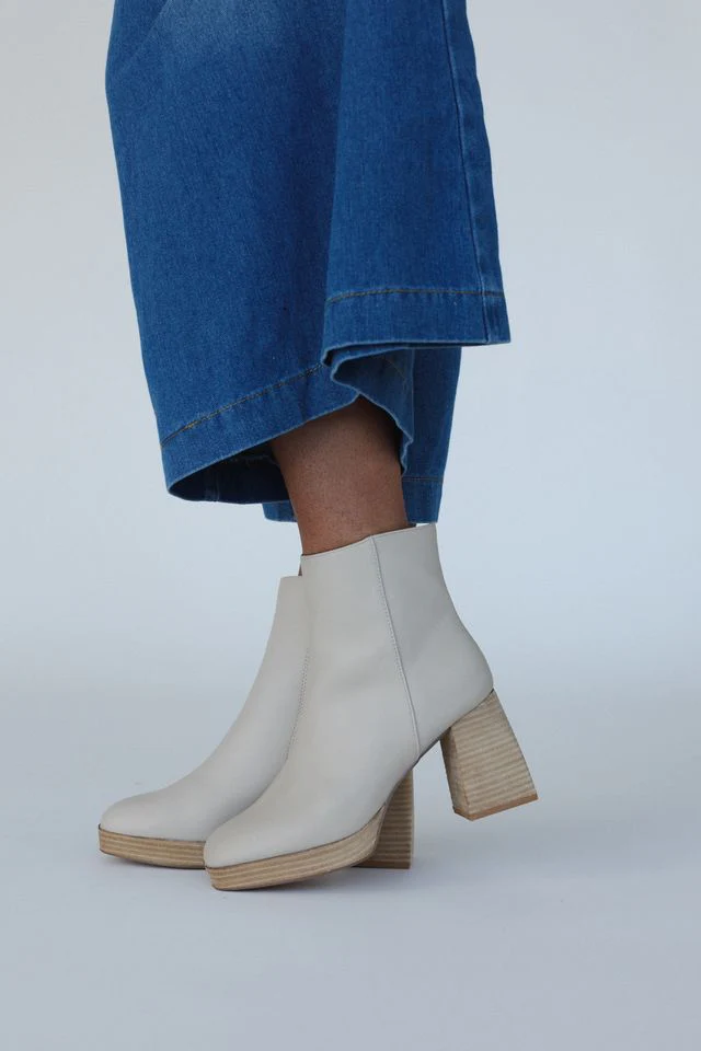 Birchwood Boots - Beige - Image 5