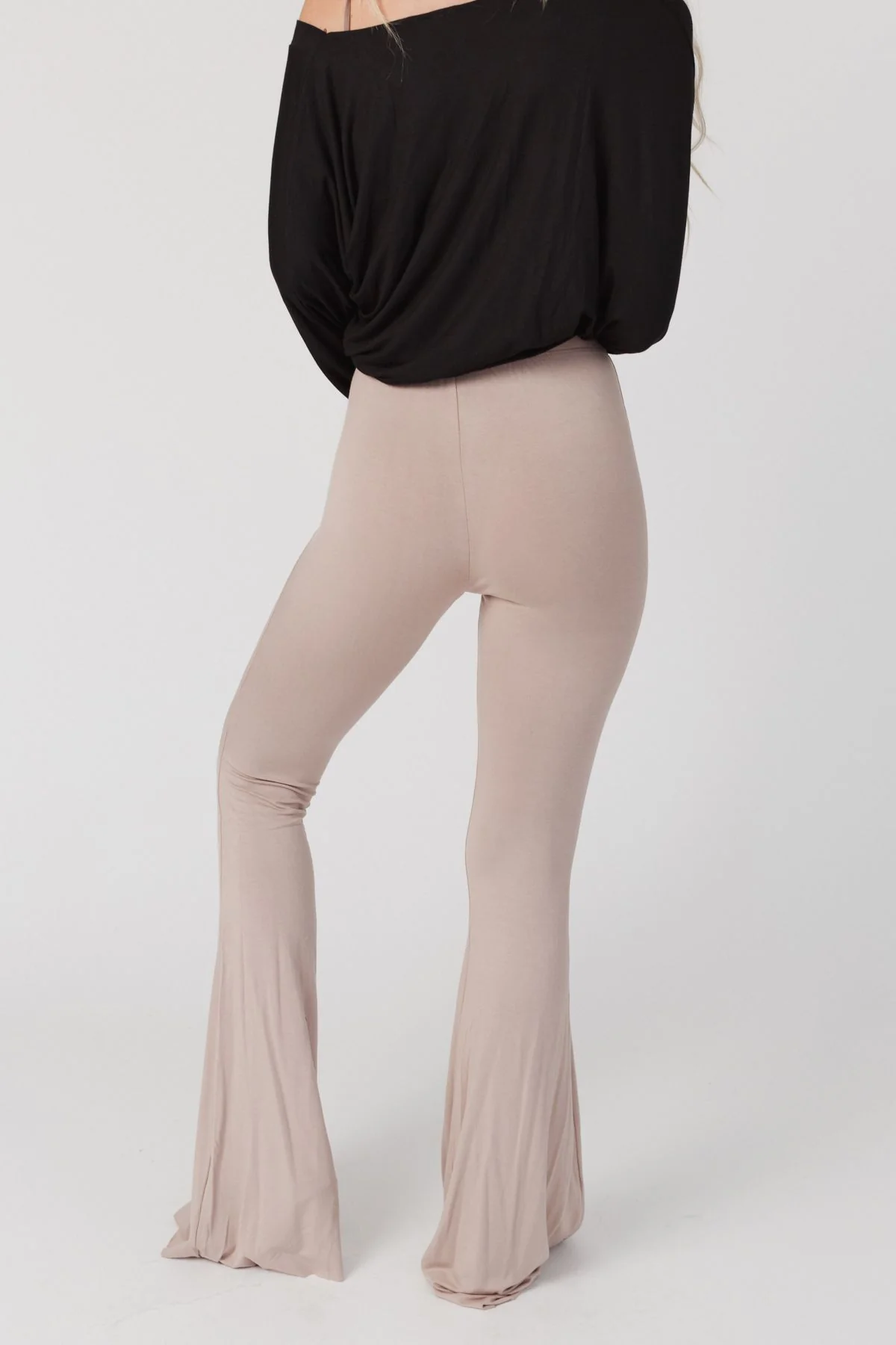 Cher Solid Raw Edge Flare Pant - Mocha - Image 7