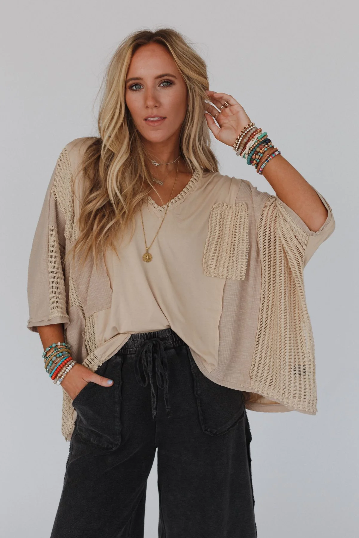 City Drifter Oversized Contrast Top - Taupe - Image 3