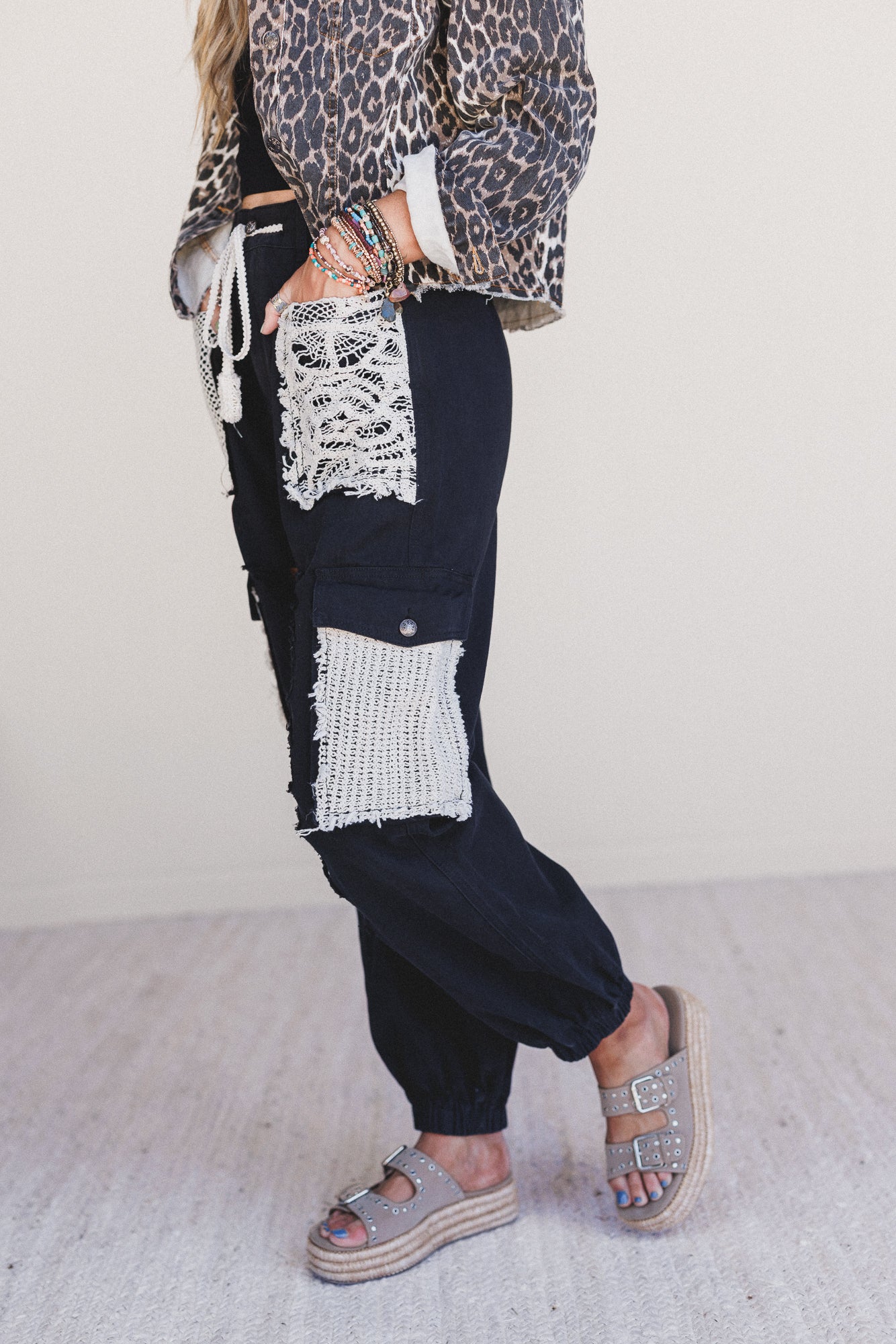 City Sky Distressed Pants - Black - Image 2