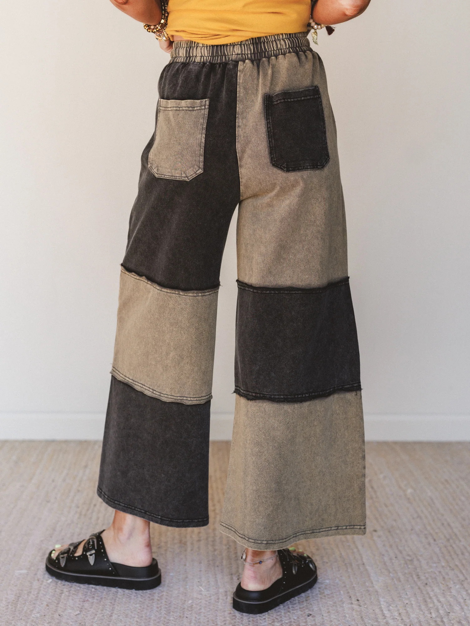 Coastal Colorblock Pants - Black - Image 5