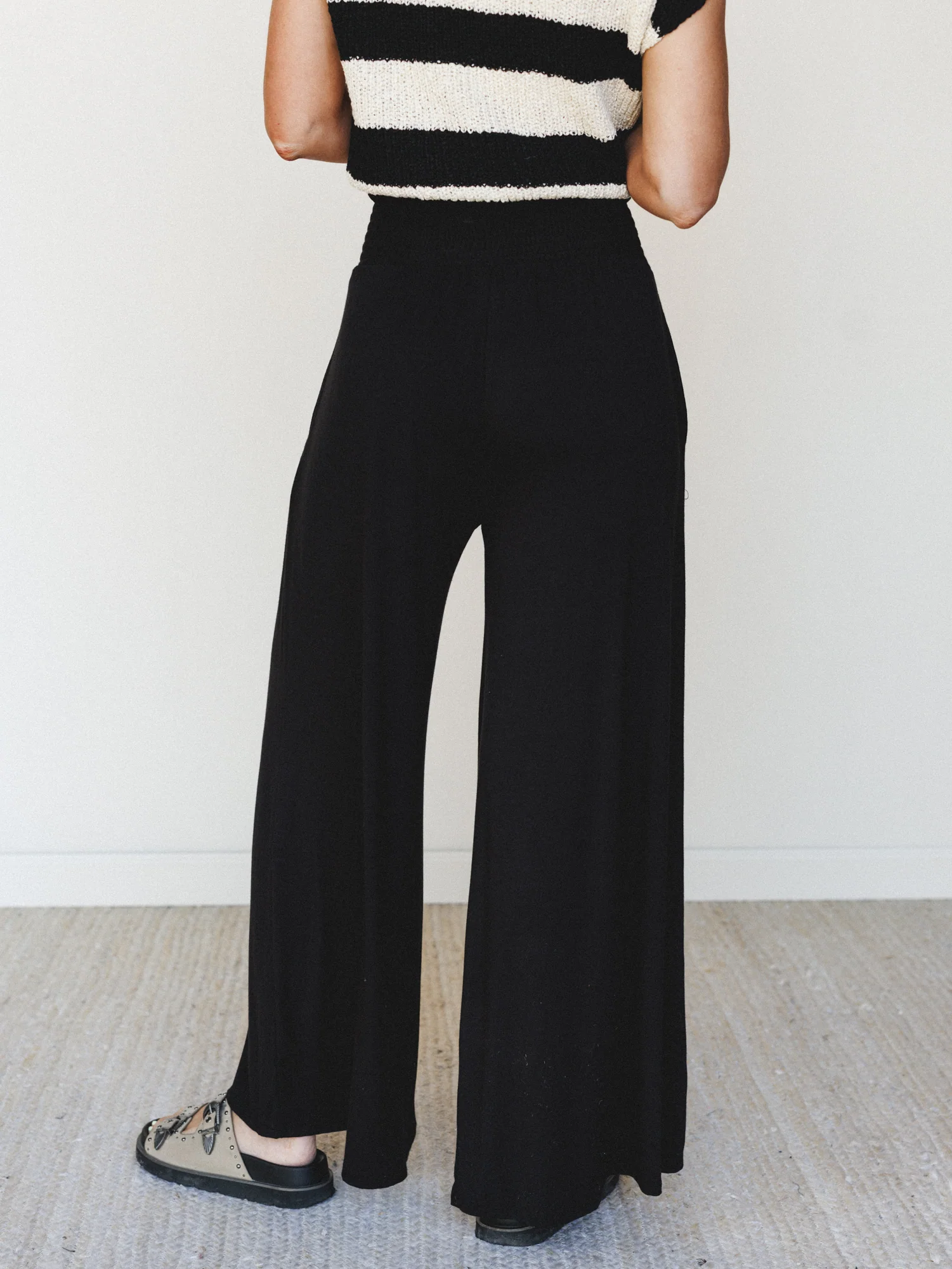 Comfort Above Wide Leg Pants - Black - Image 5
