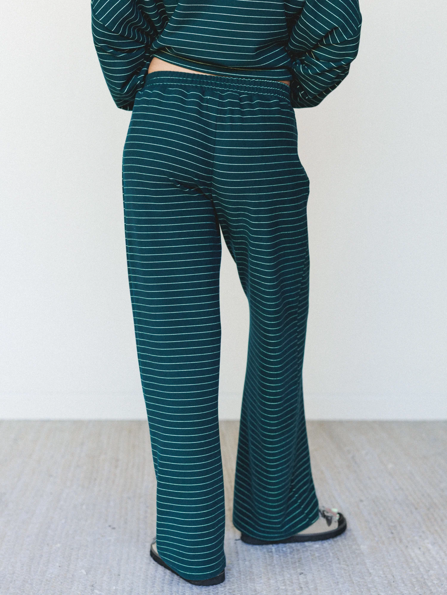 Comfort Mode Pants - Green - Image 4