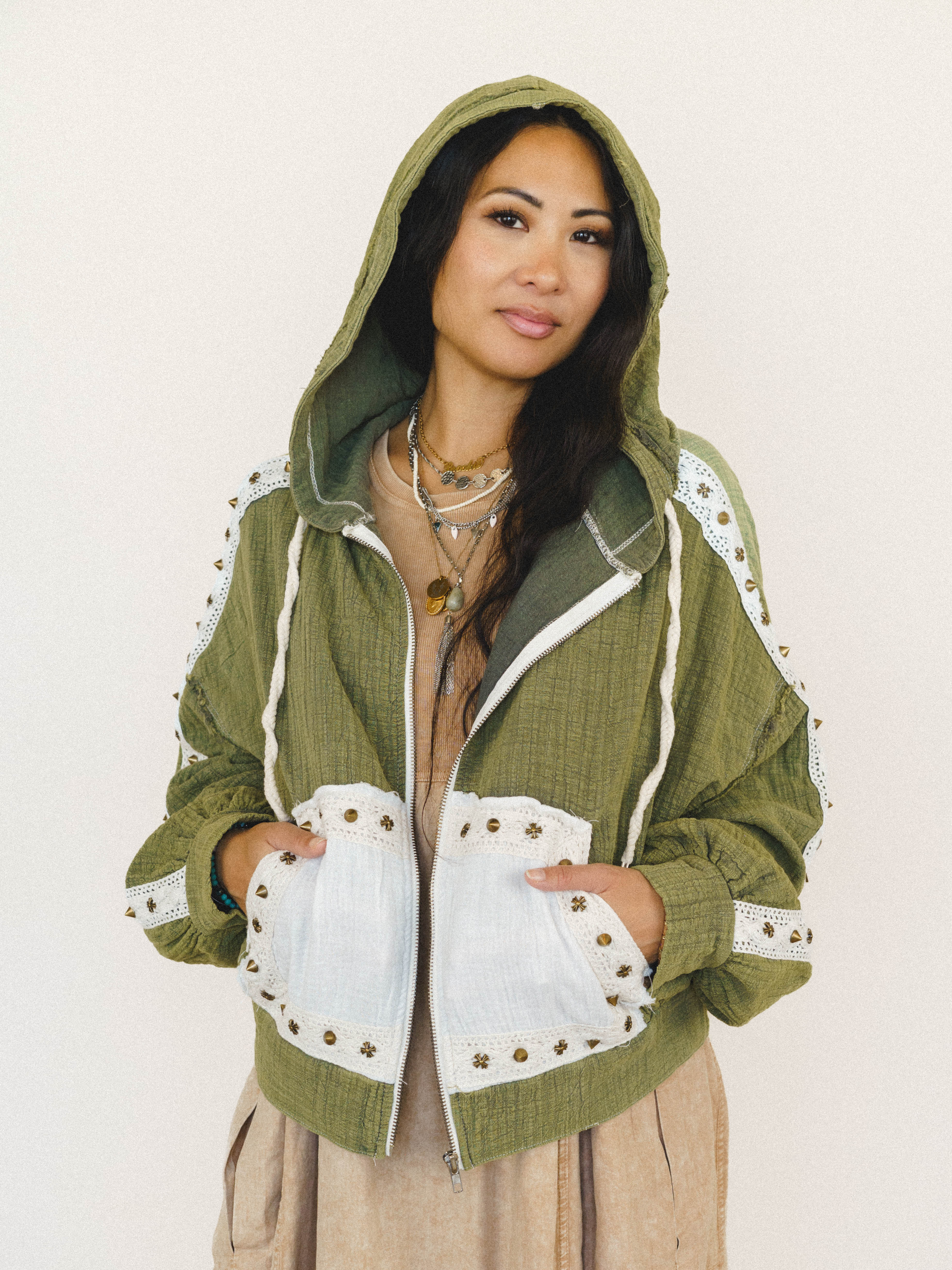 Cool Vines Jacket - Olive Camo