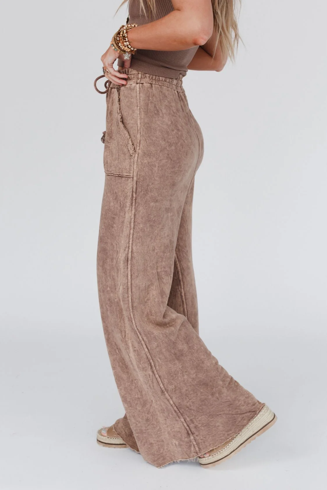 Relaxing Robin Wide Leg Pant - New Mocha - Image 3