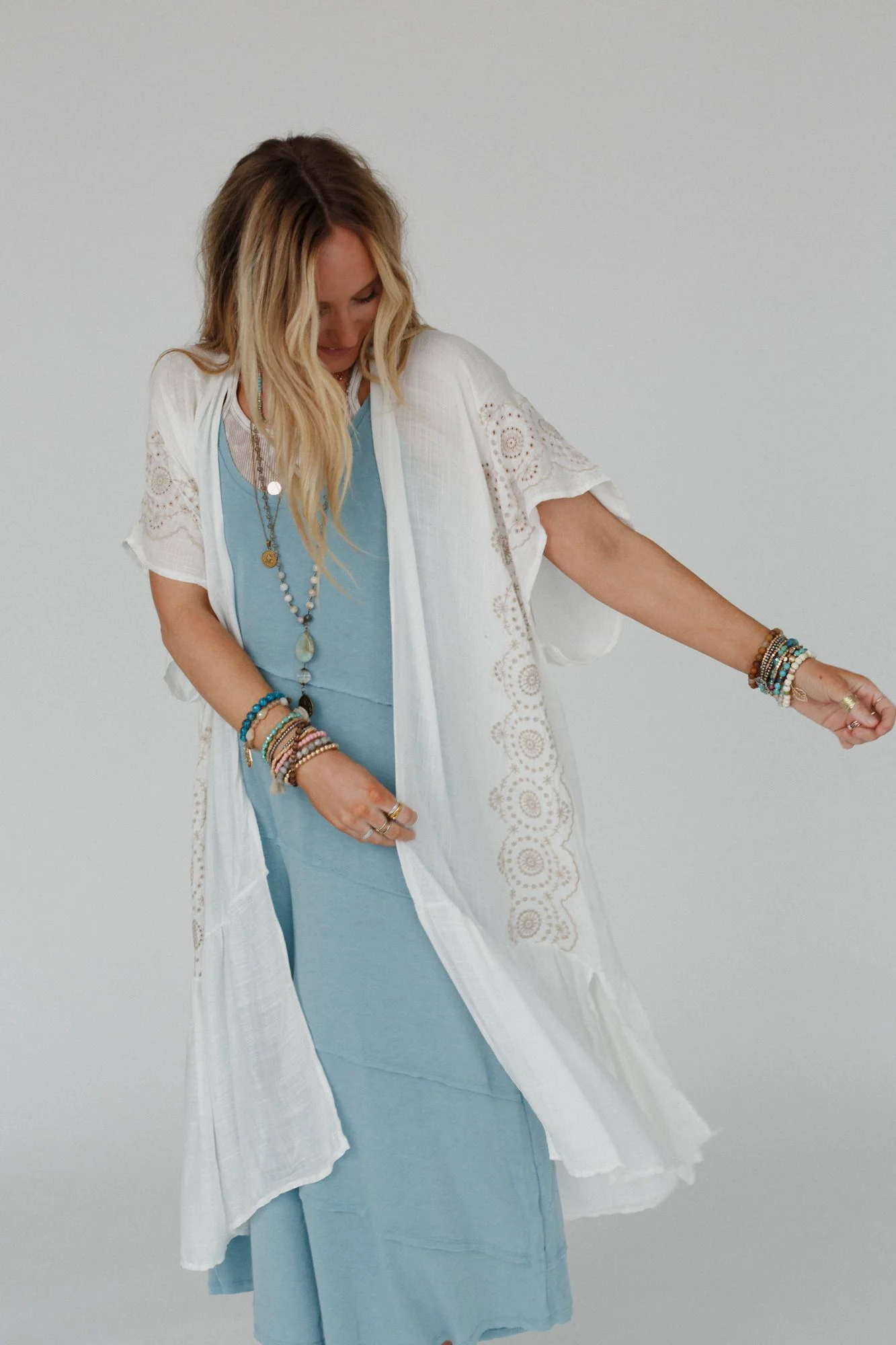 Coronado Embroidered Longline Kimono - White - Image 5