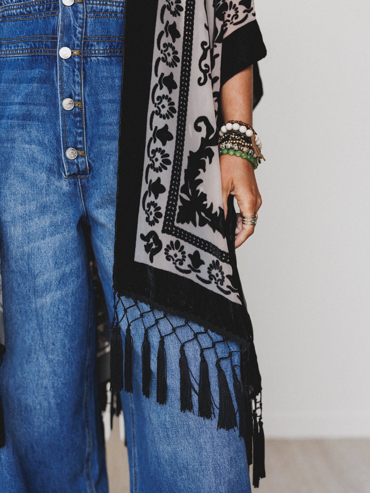 Crushin' On You Velvet Kimono - Black - Image 6