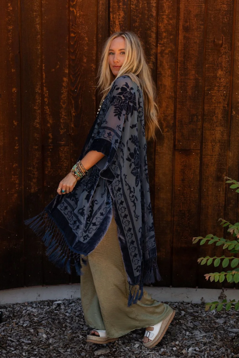 Crushin' On You Velvet Kimono - Navy Blue - Image 7