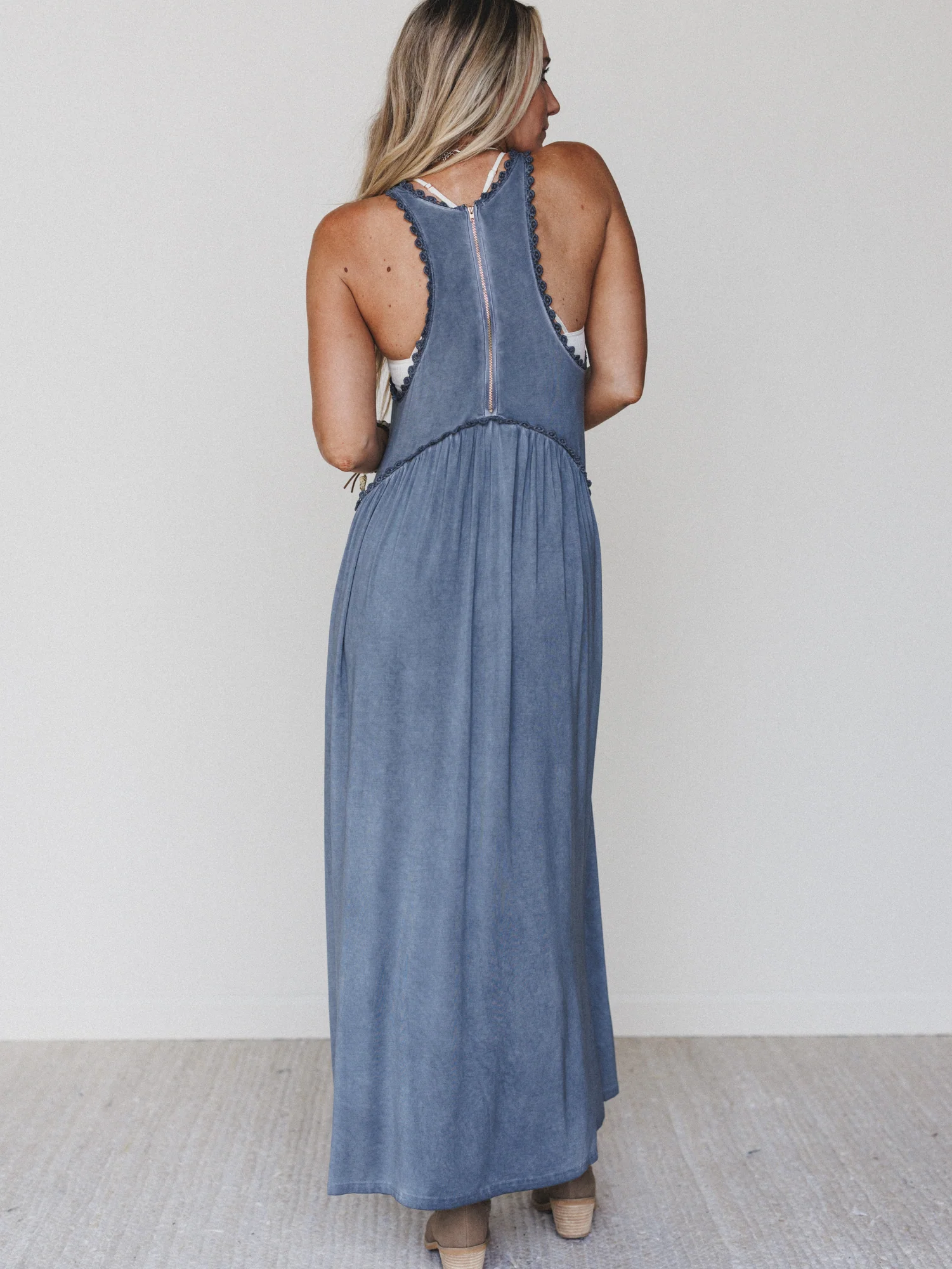 Daisy Chain Maxi Dress - Blue - Image 5