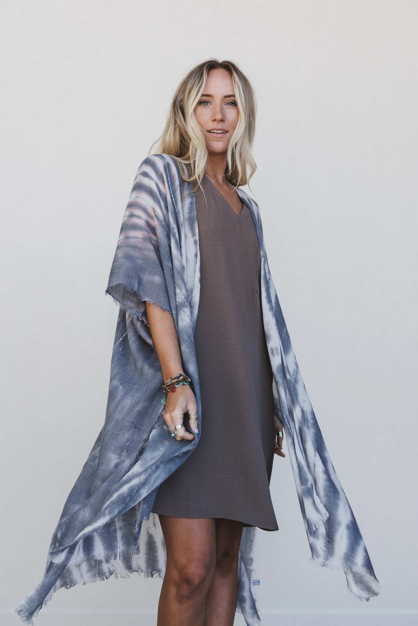 Demi Tie Dye Frayed Hem Kimono - Black - Image 2