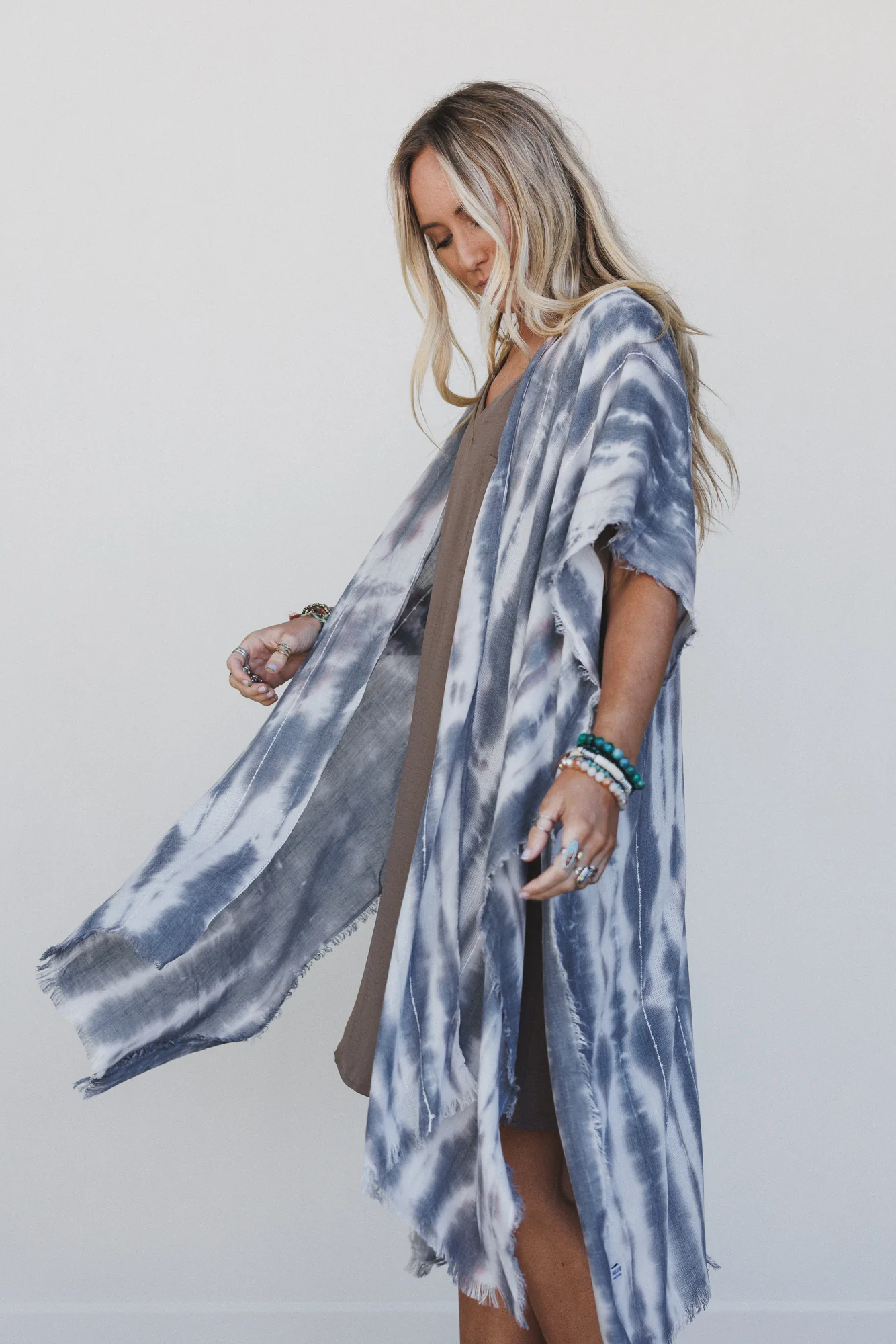 Demi Tie Dye Frayed Hem Kimono - Black - Image 6