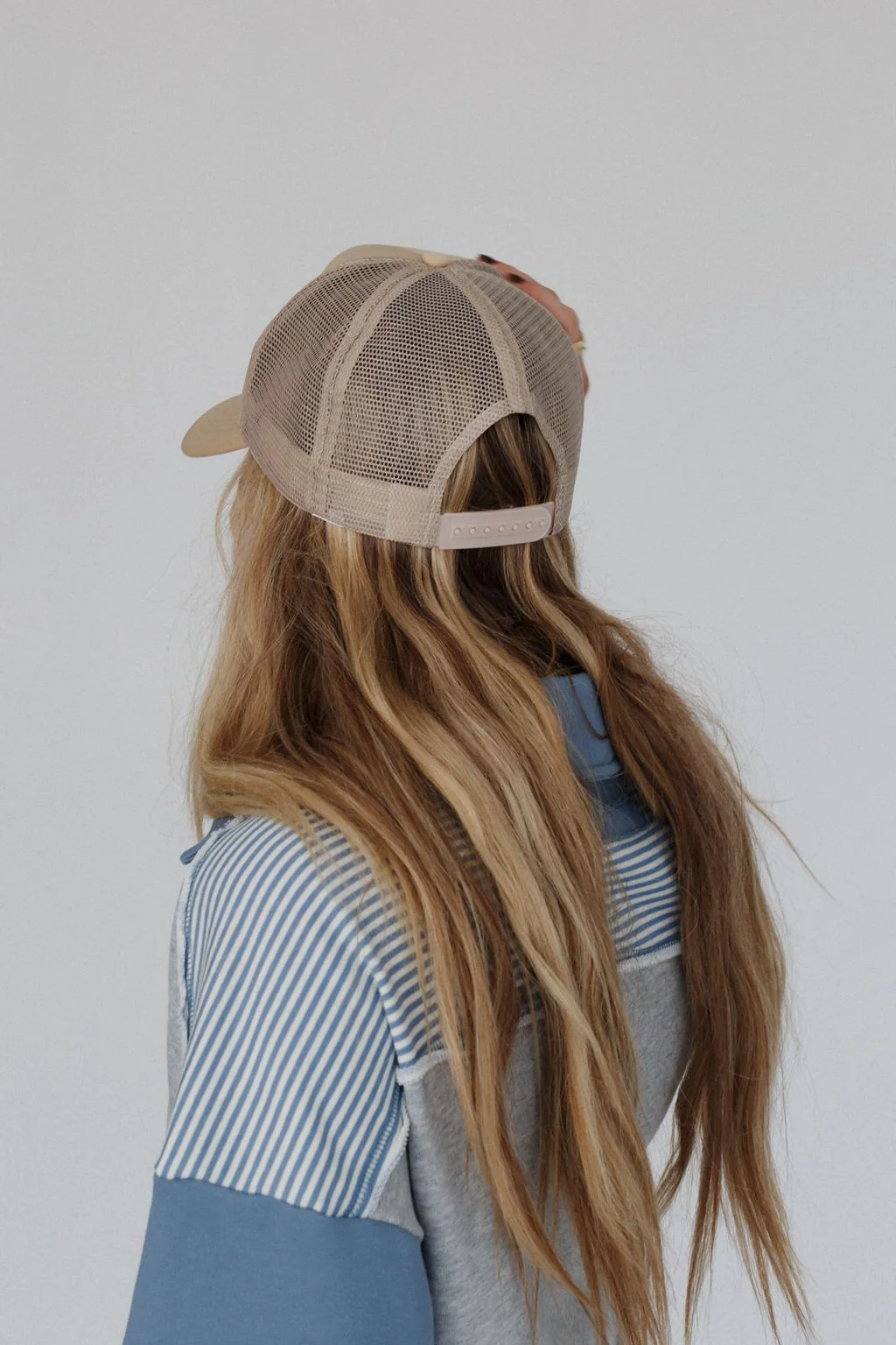 Desert Drift Trucker Hat - Khaki - Image 8