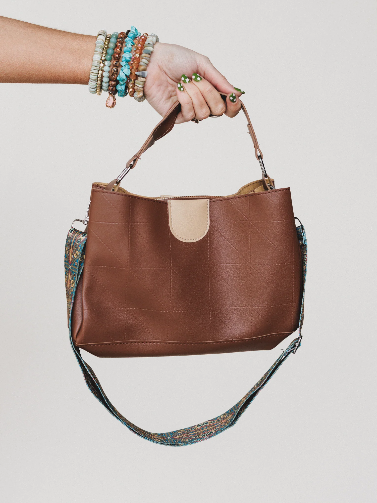 Easy Out Purse - Camel - Image 5