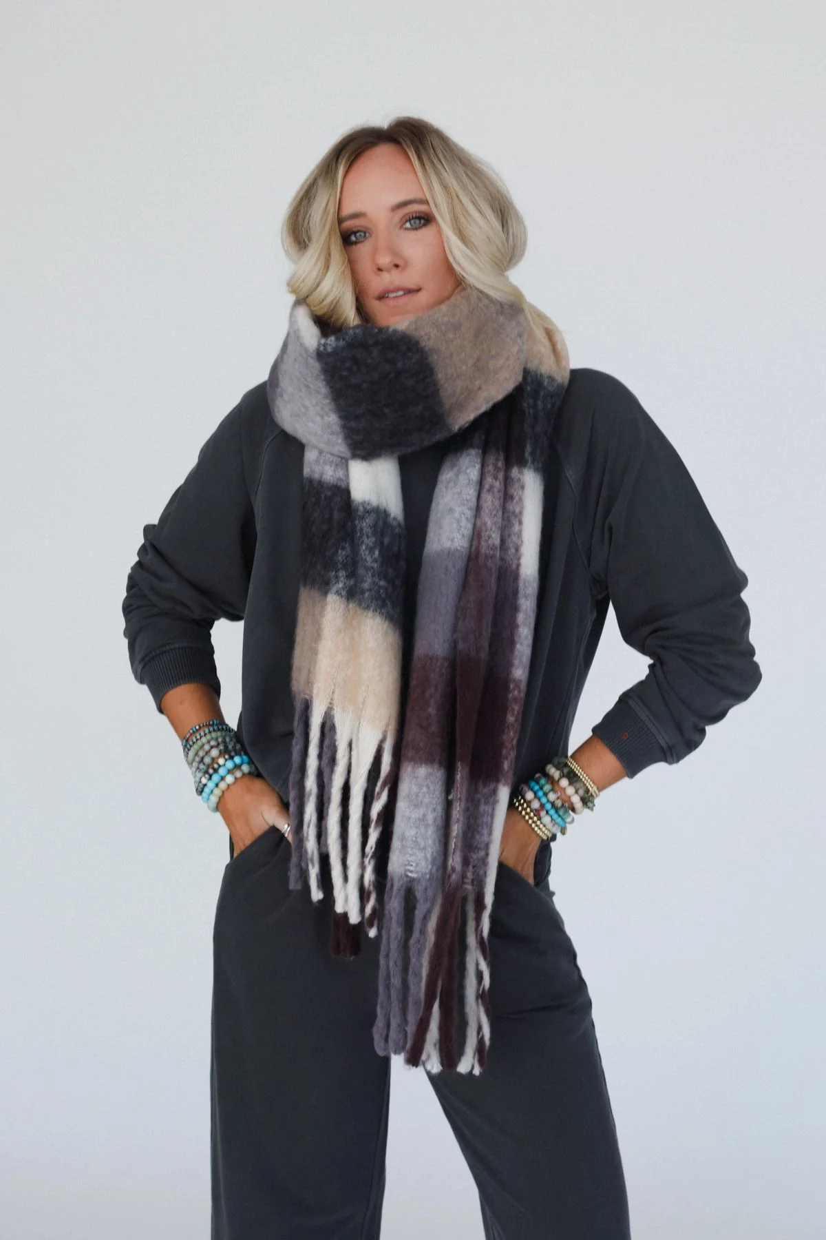 Everest Cozy Plaid Scarf - Black - Image 3