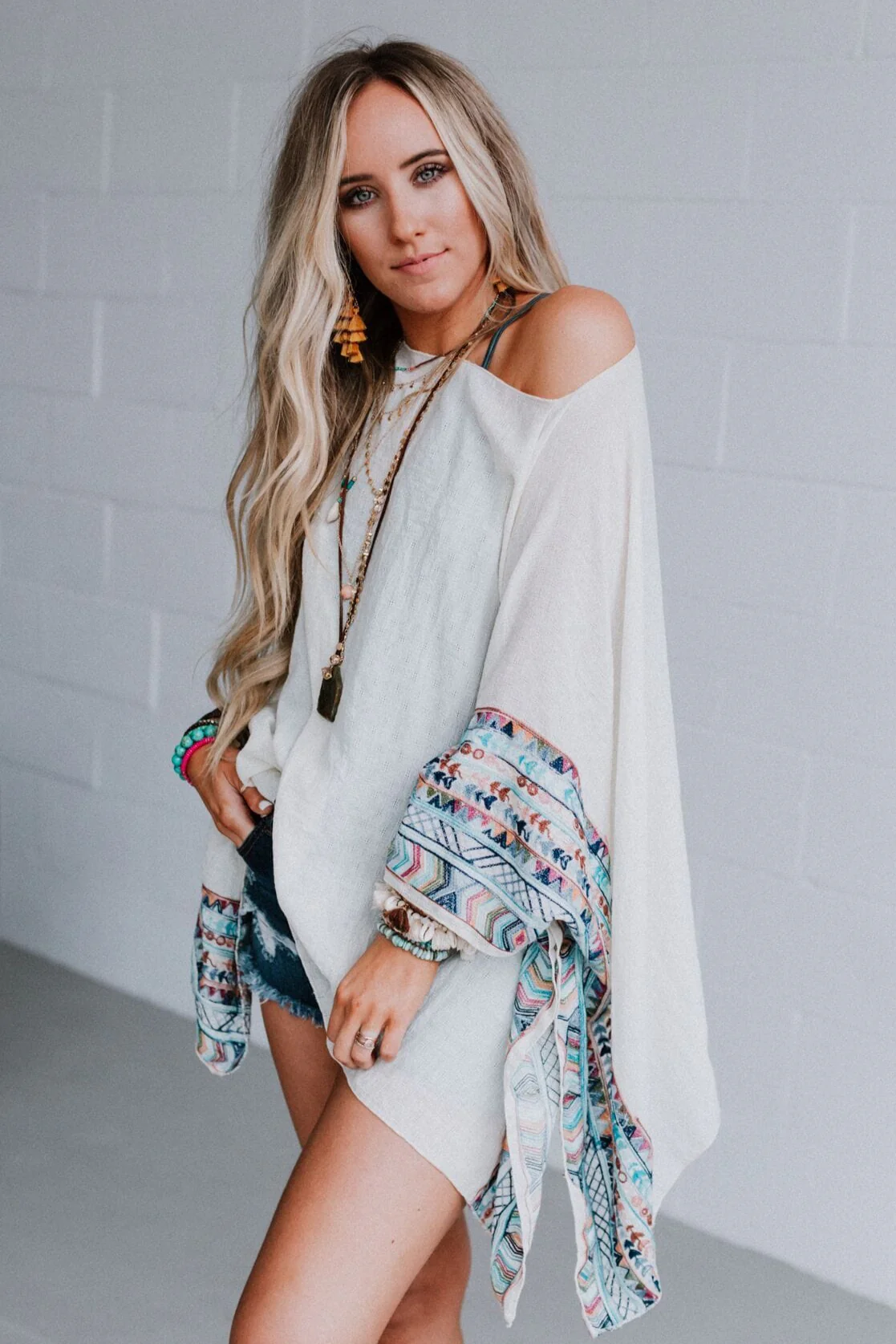 Fallon Embroidered Sleeve Poncho - Ivory - Image 4