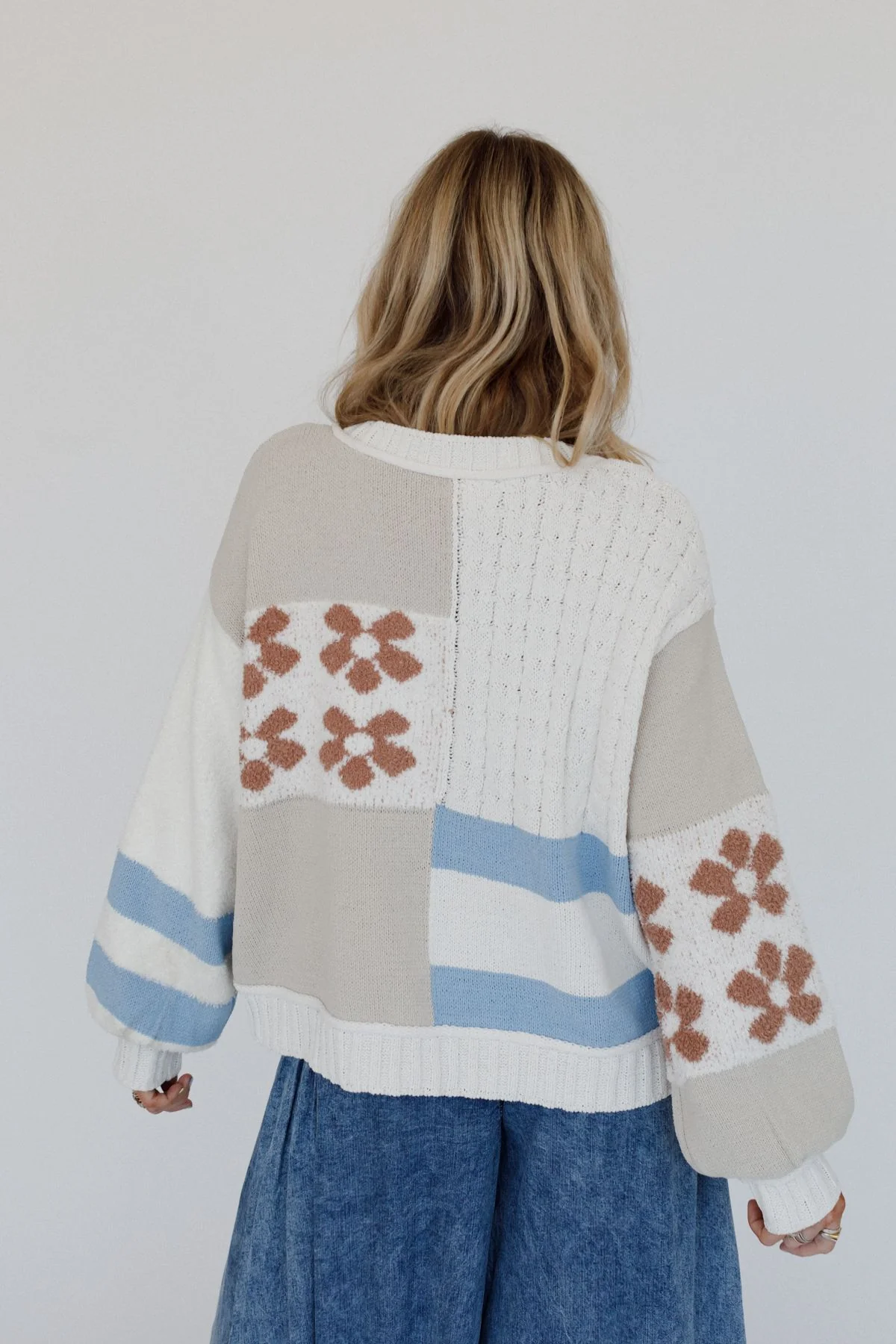 Feeling For Flowers Contrast Sweater - Cream Multi - Image 4