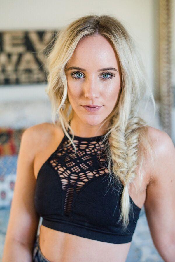 Floral Cut Out High Neck Bralette - Black - Image 6