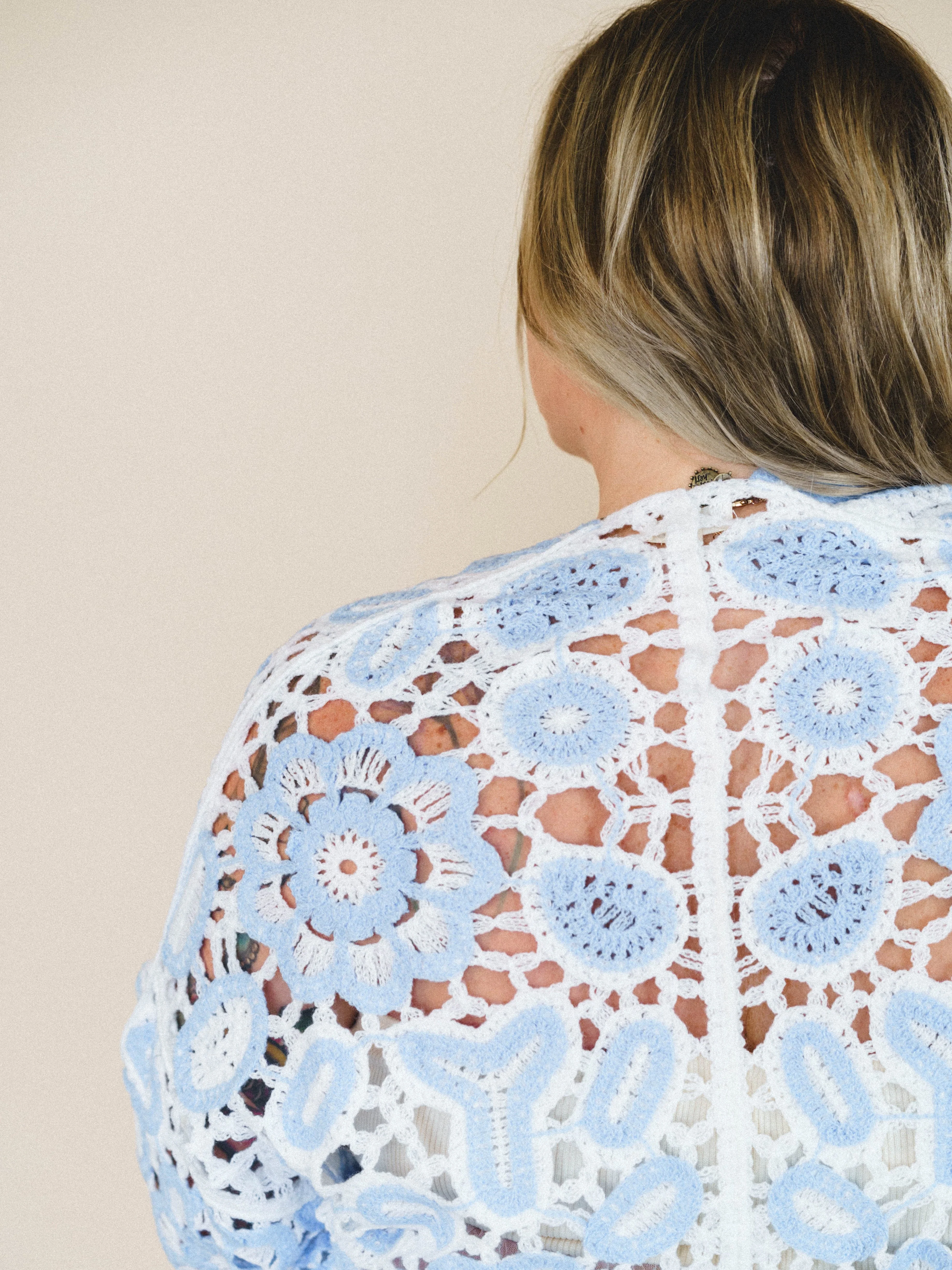 Floral Mood Duster - Blue - Image 3