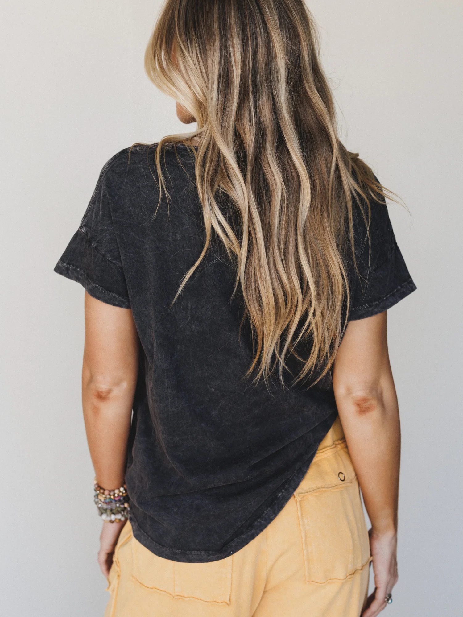 Floral Vintage Spirit Graphic Tee - Charcoal - Image 12
