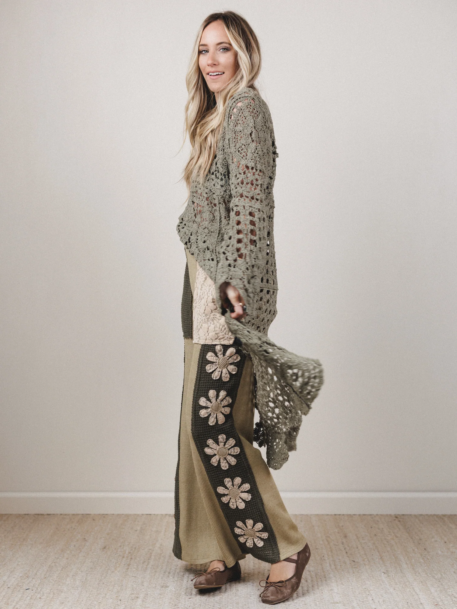 Flower Fields Large Pocket Pants - Sage - Image 5