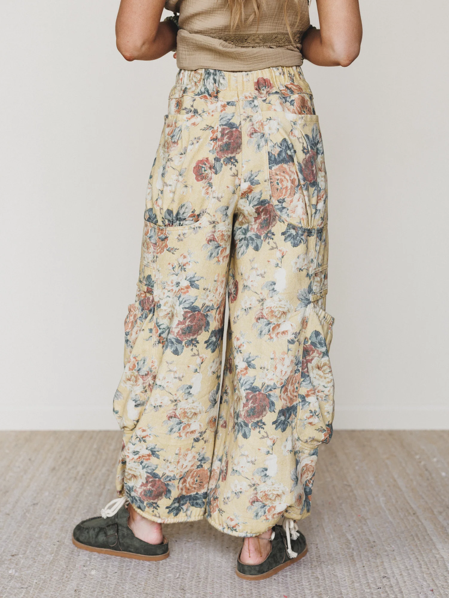 Flower Party Pants - Yellow - Image 6