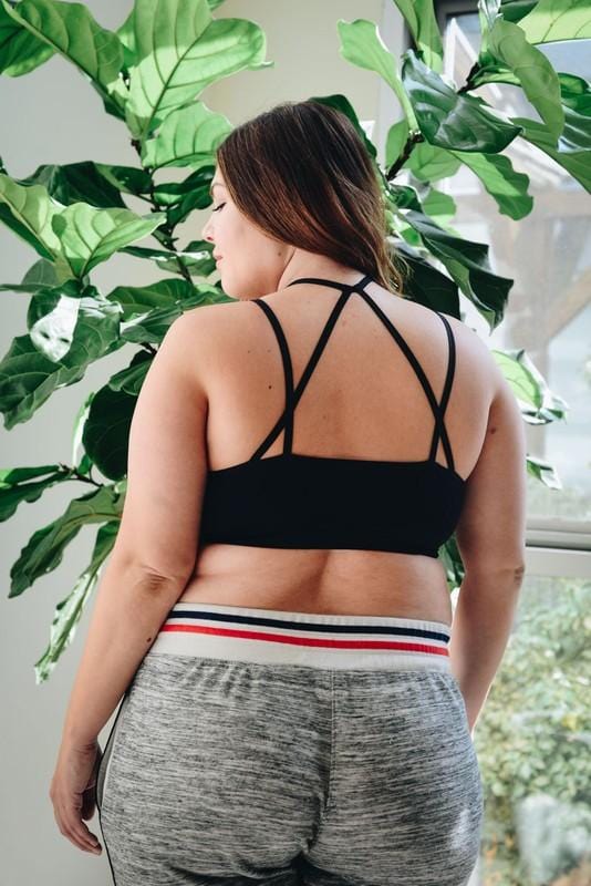 Floral Cut Out Plus Sized Bralette - Black - Image 3