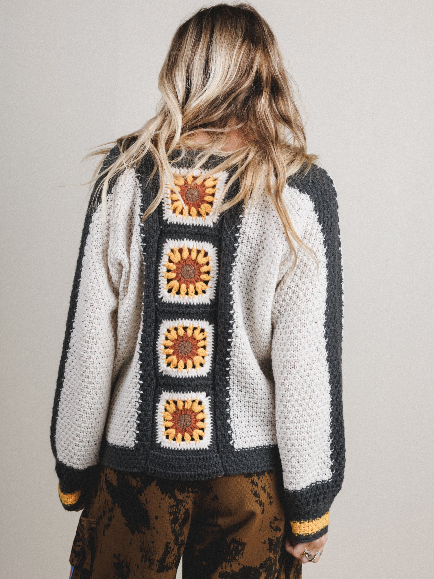 Freeflower Sweater - Grey - Image 2