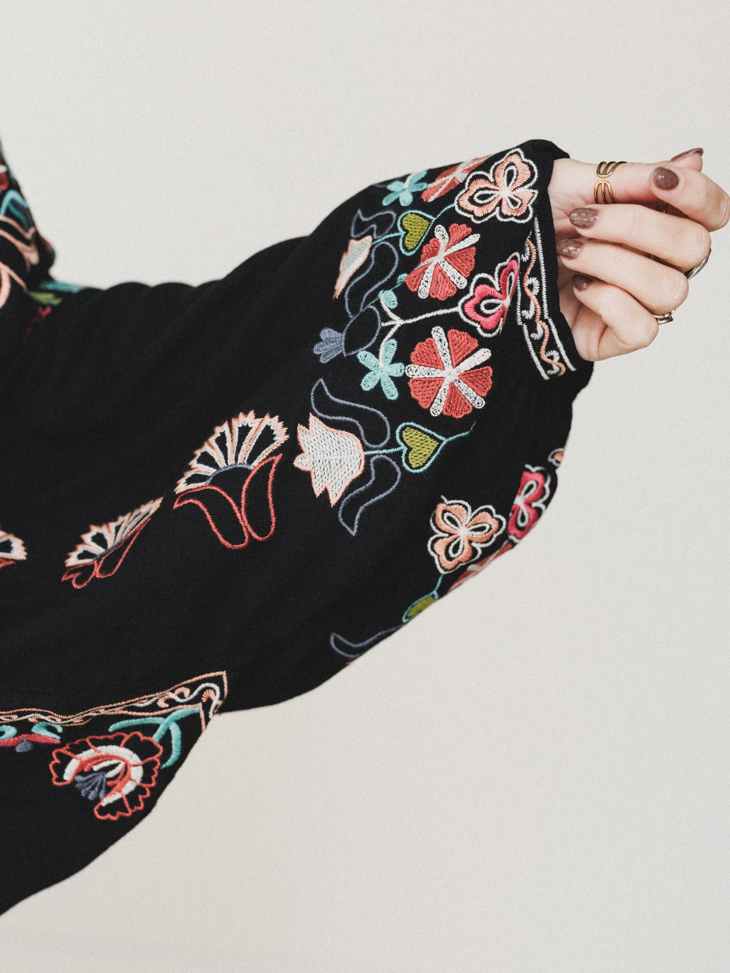Frida Embroidered Dolman Sleeve Top - Black - Image 4