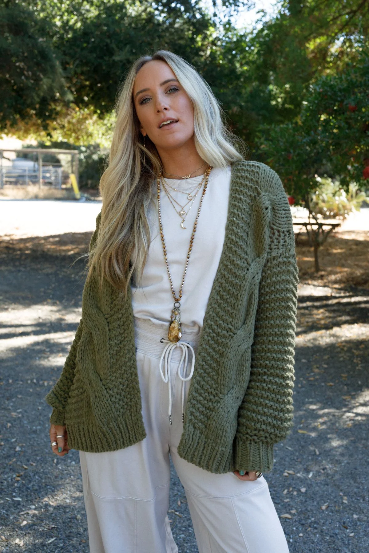 Gillian Chunky Cardigan - Olive - Image 2