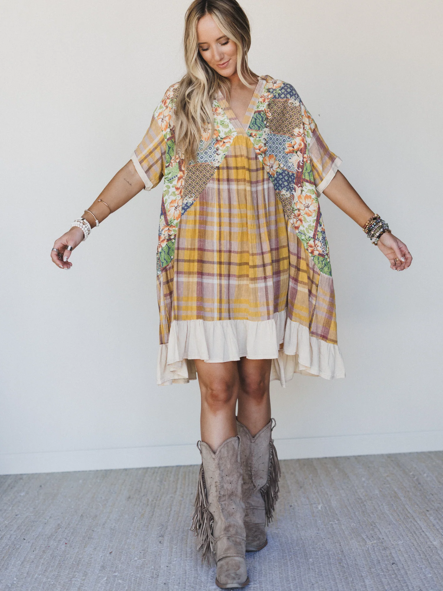 Golden Gaze Dress - Mustard - Image 4