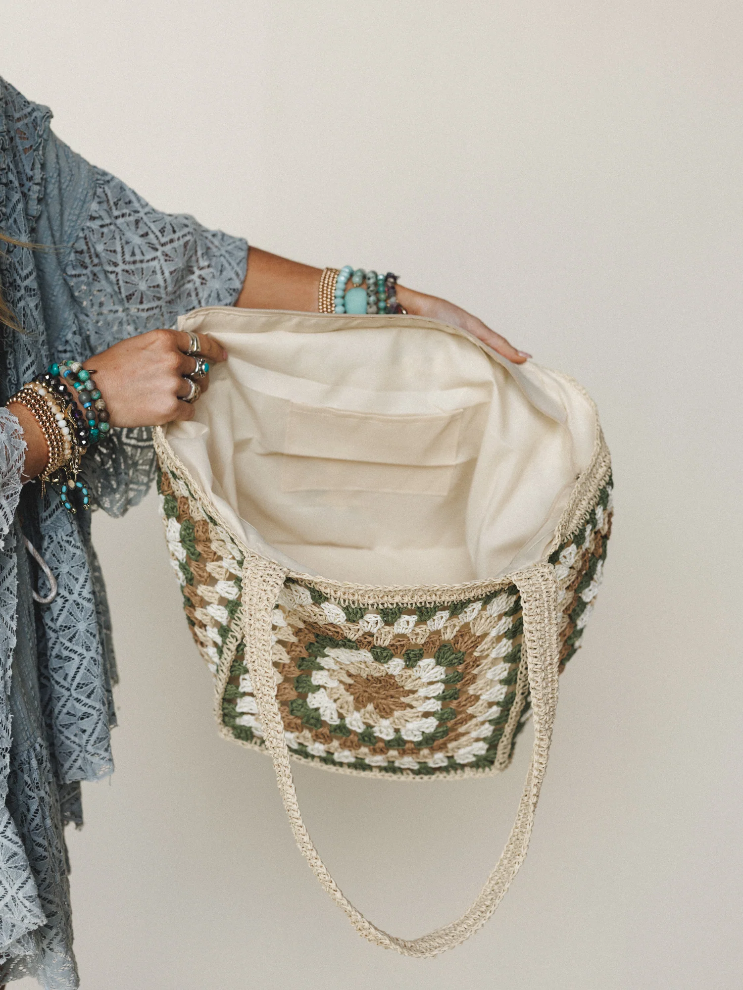 Granny Cool Tote - Beige - Image 3