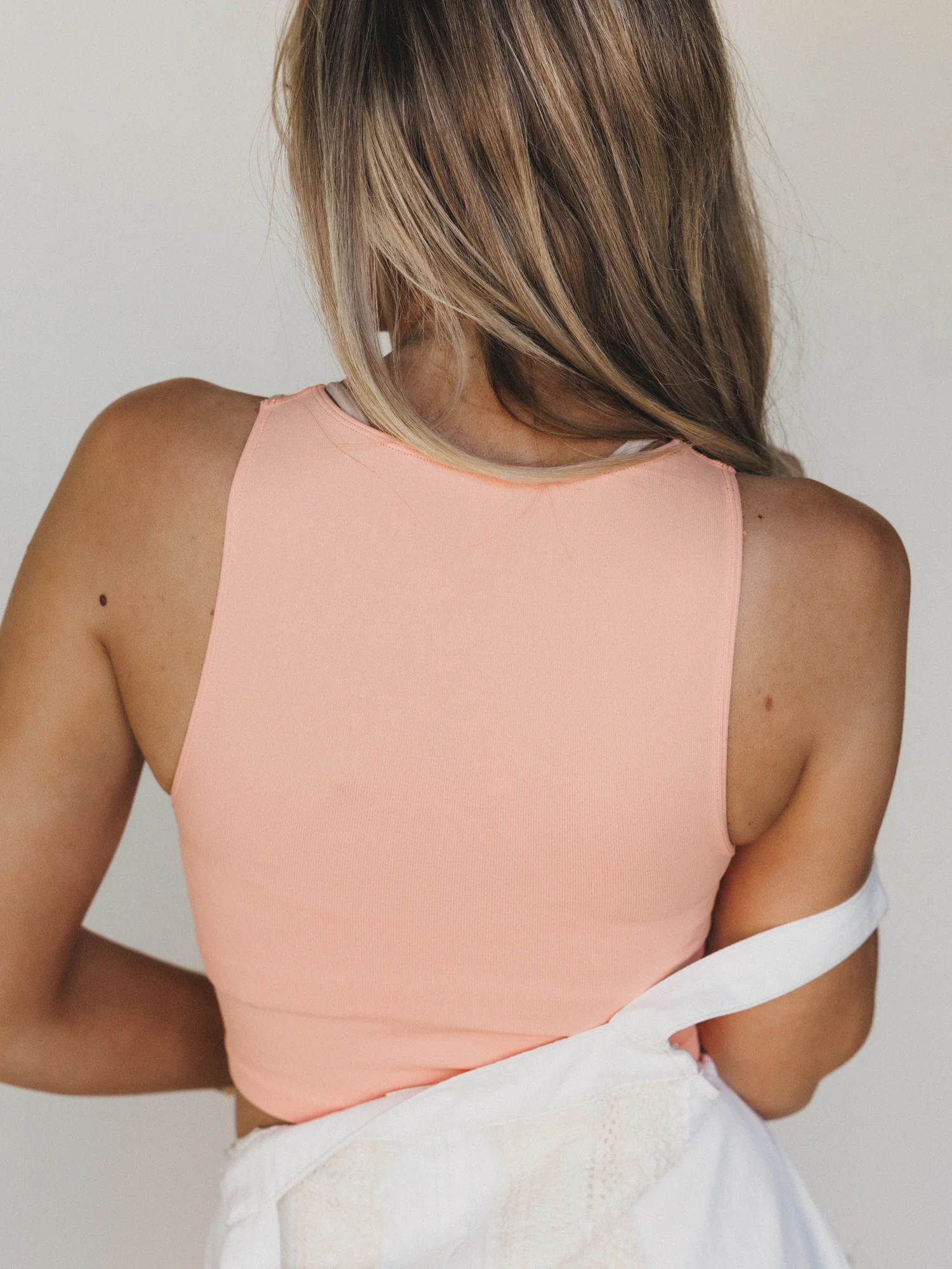 High Neck Seamless Brami - Cheerful Tangerine - Image 3