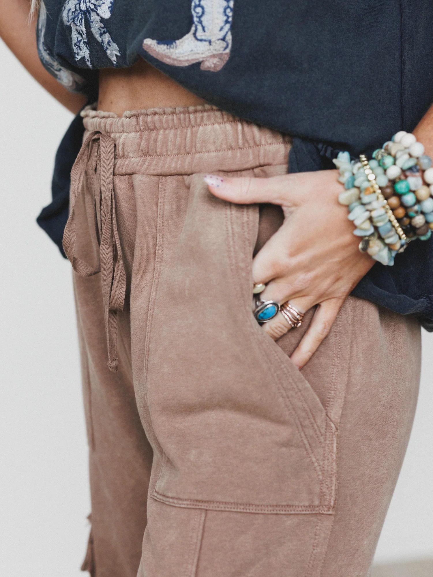 It's a Match Wide Leg Pants - Mocha Mousse - Image 5
