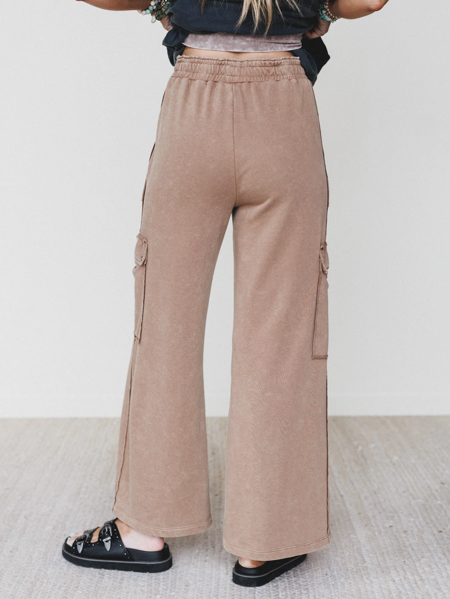 It's a Match Wide Leg Pants - Mocha Mousse - Image 6