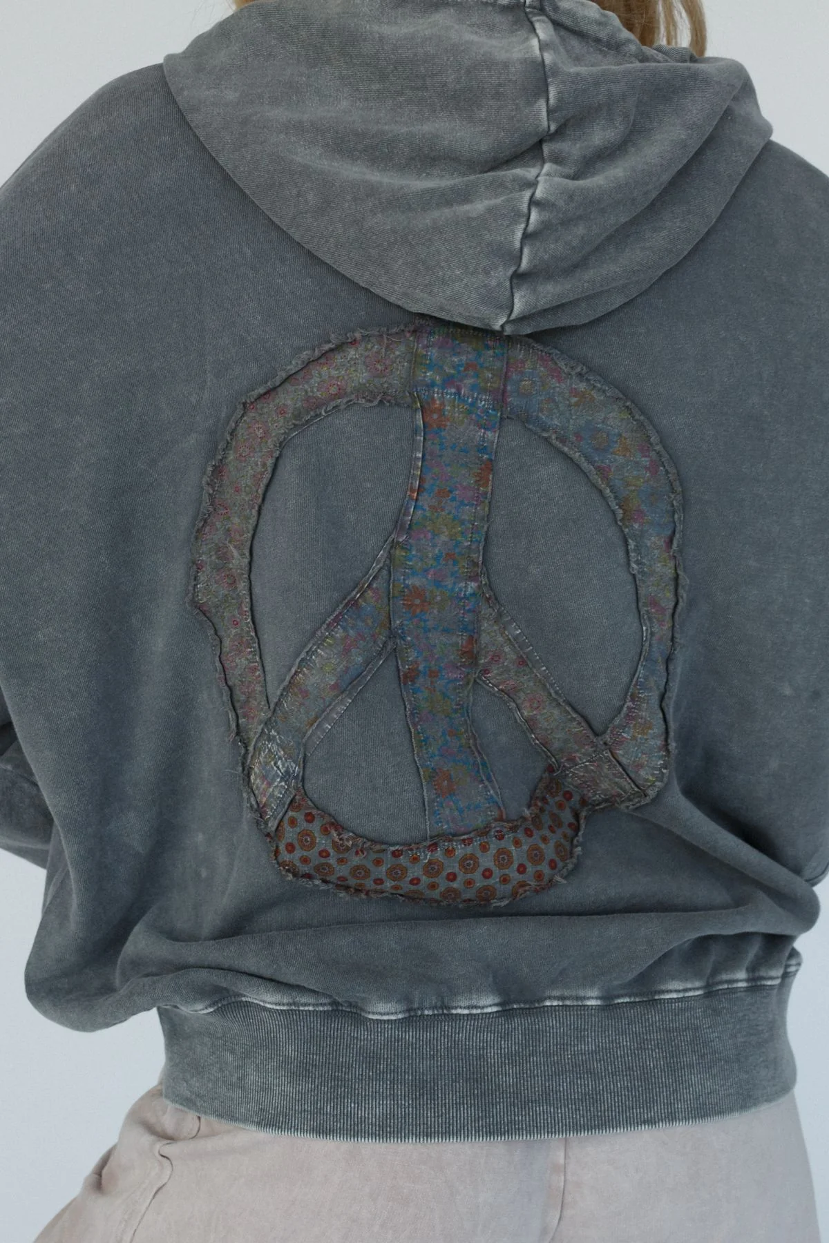 Janelle Peace Patch Sweatshirt Top - Ash - Image 5