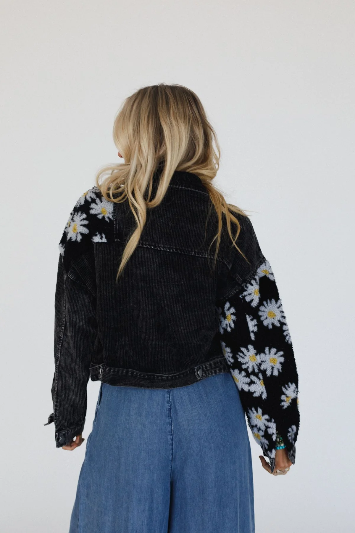 Just Dreaming Daisy Jacket - Black - Image 3
