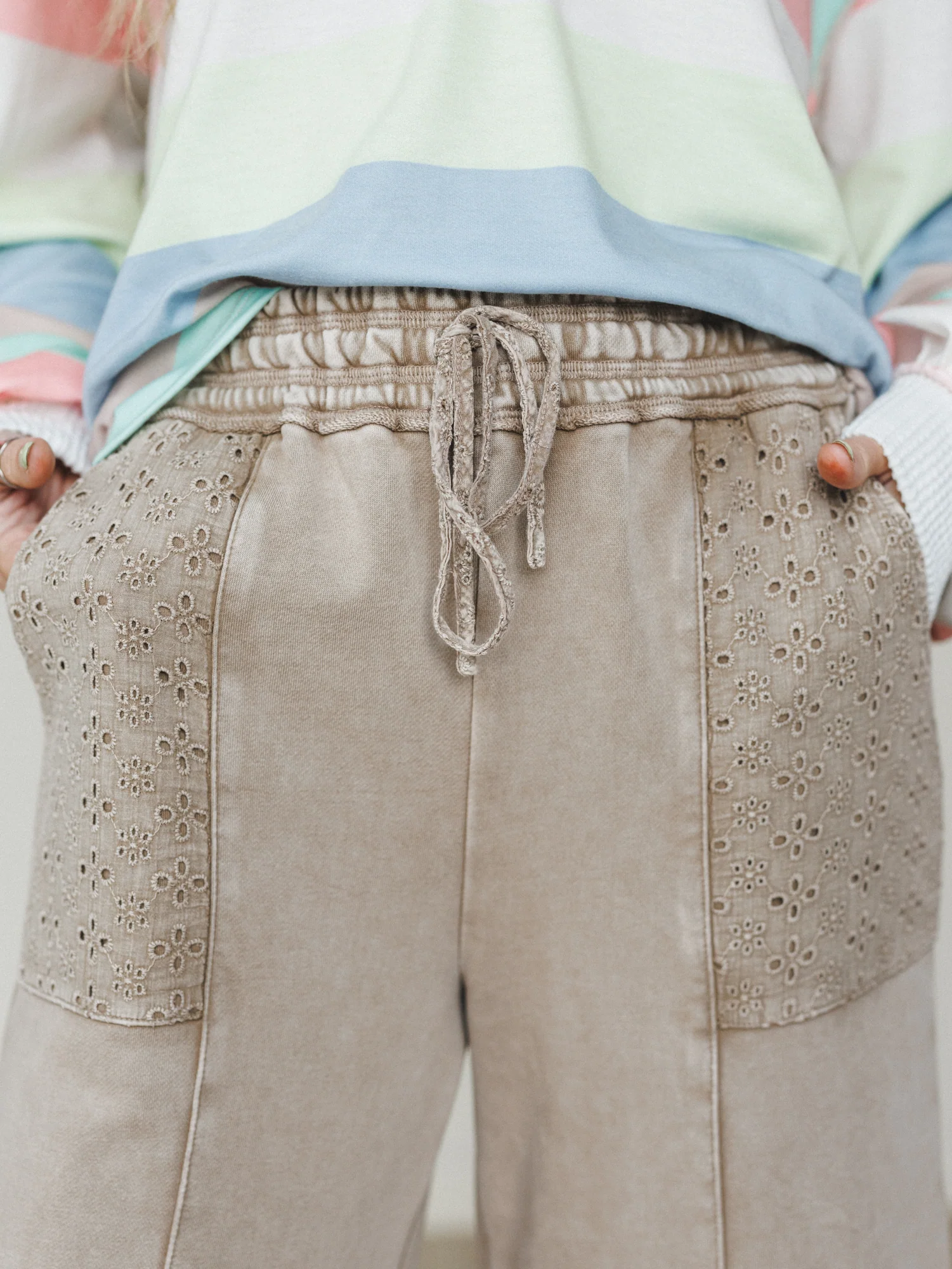 Just The Thing Pants - Mocha - Image 3