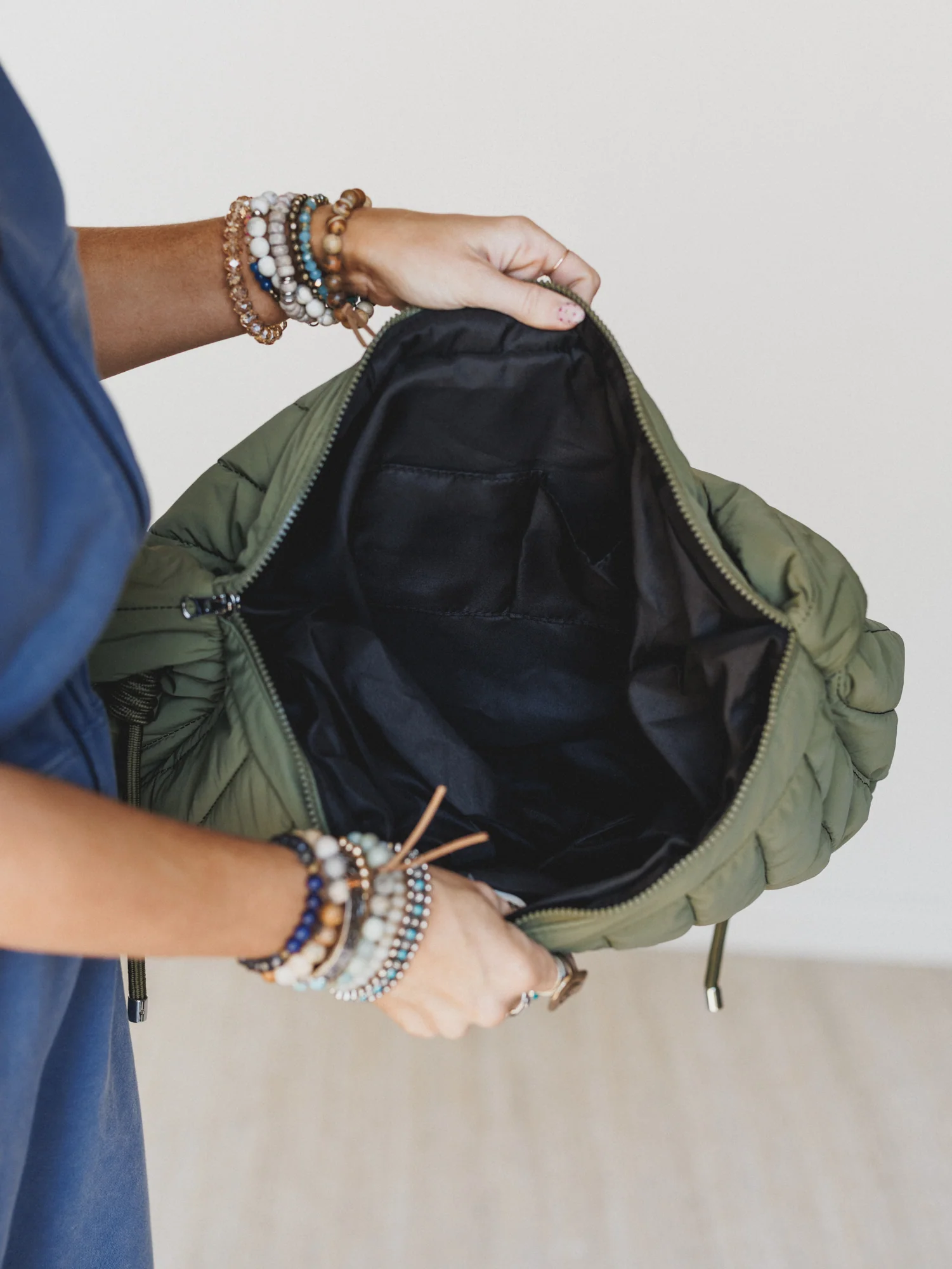 Lexi Shoulder Bag - Olive - Image 3