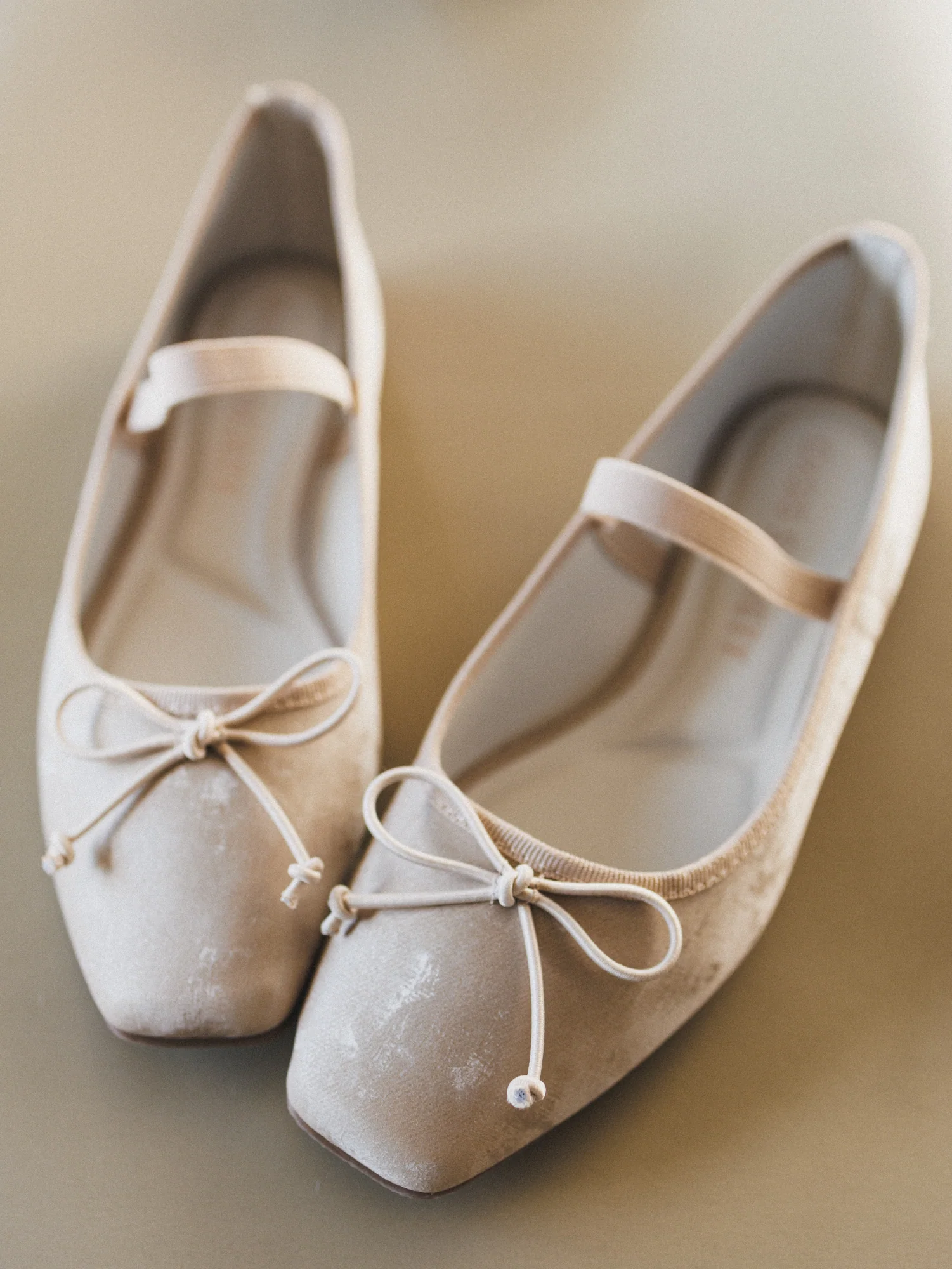 London Flats - Beige - Image 5