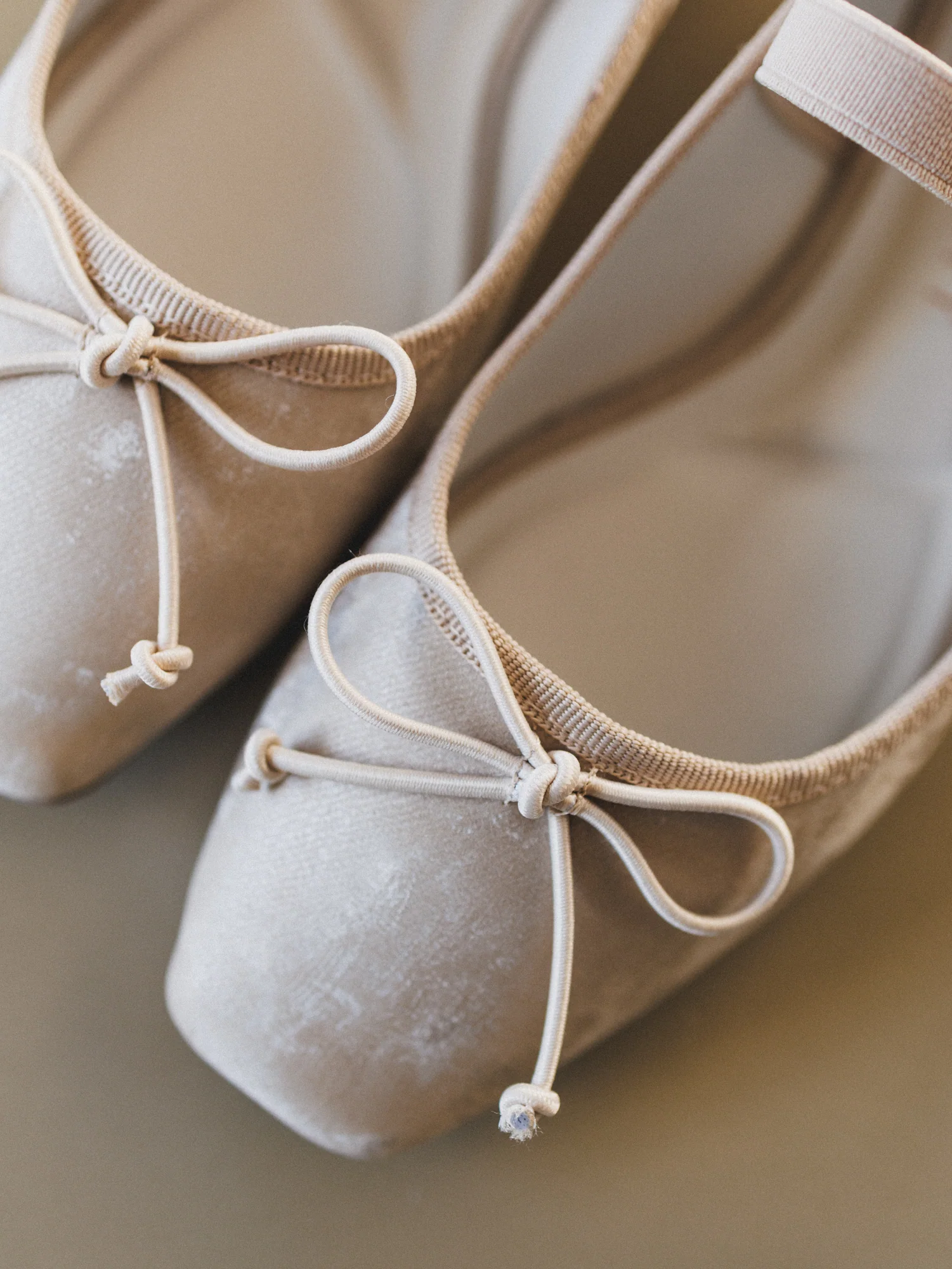 London Flats - Beige