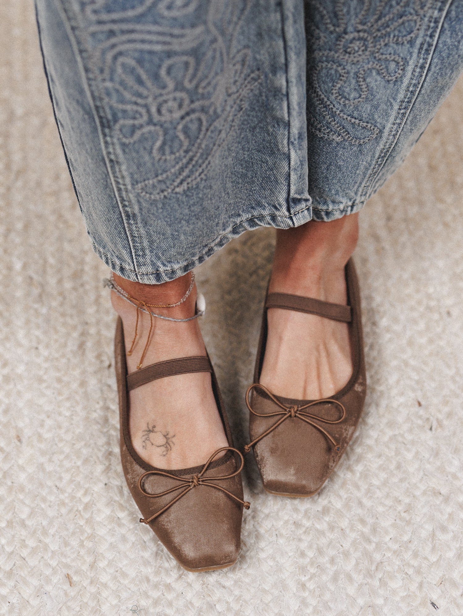London Flats - Coffee - Pre Order