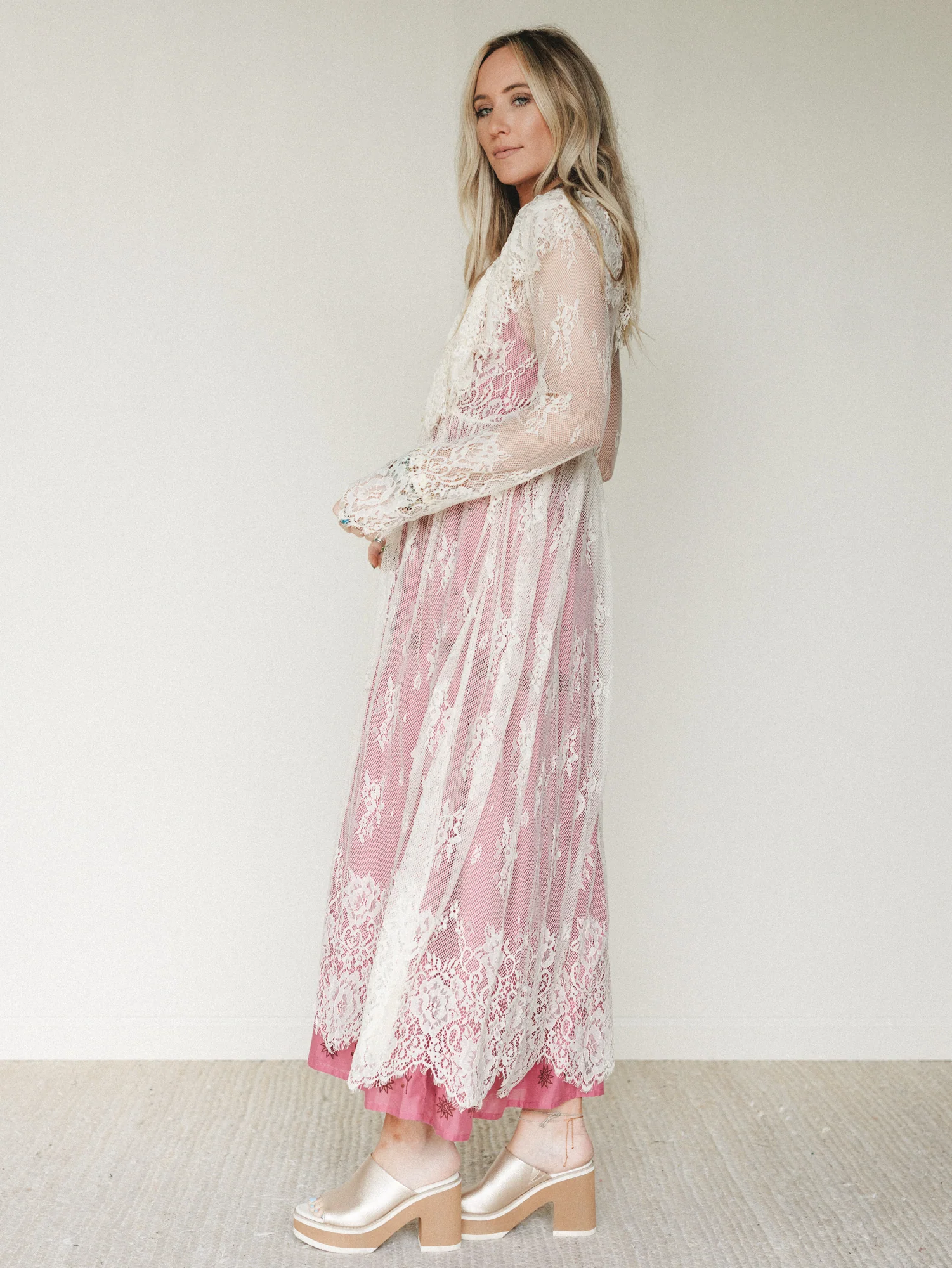 Love Letters Baroque Lace Duster - Cream - Image 4