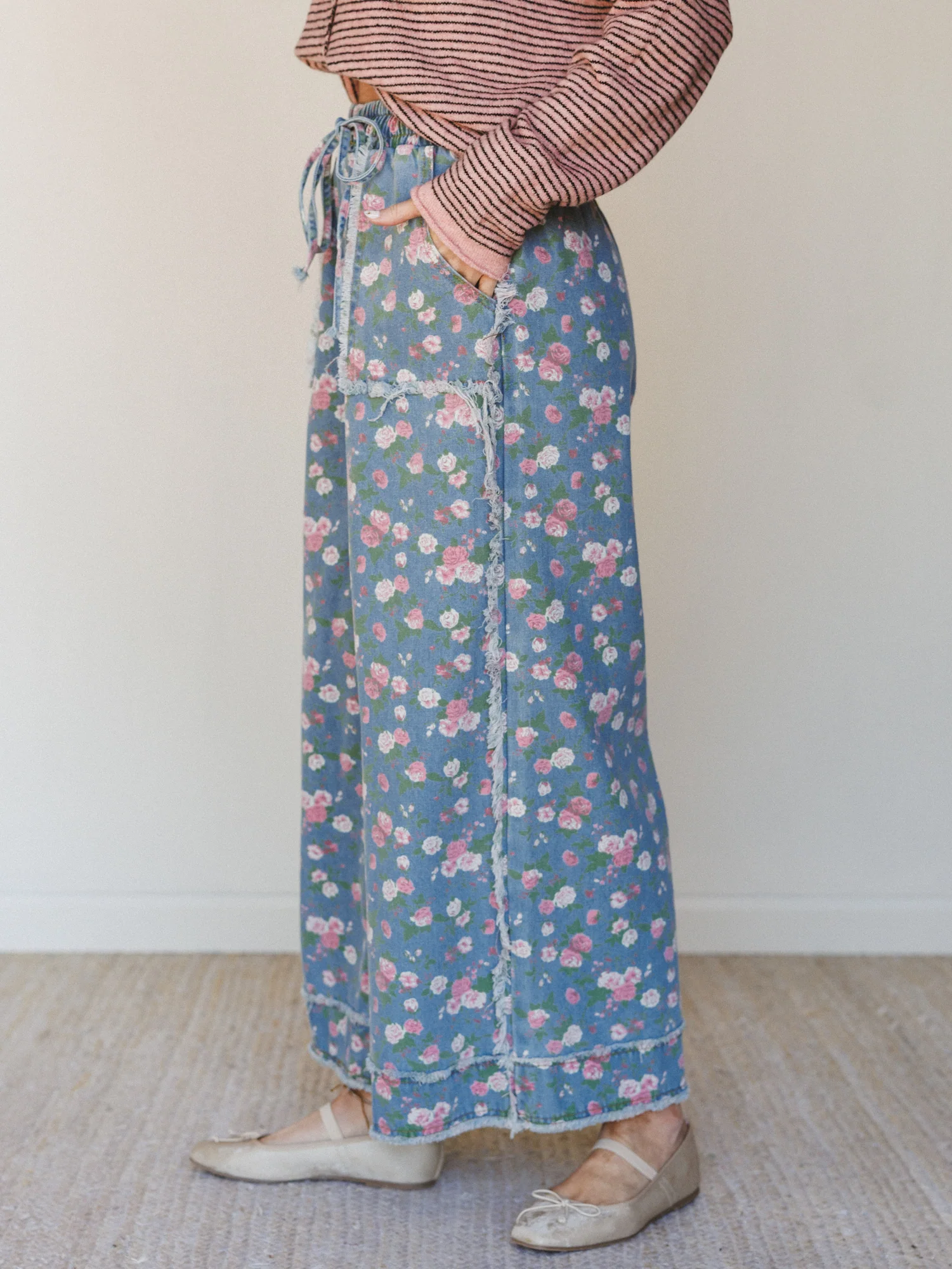 Love Petals Pants - Light Denim - Image 2