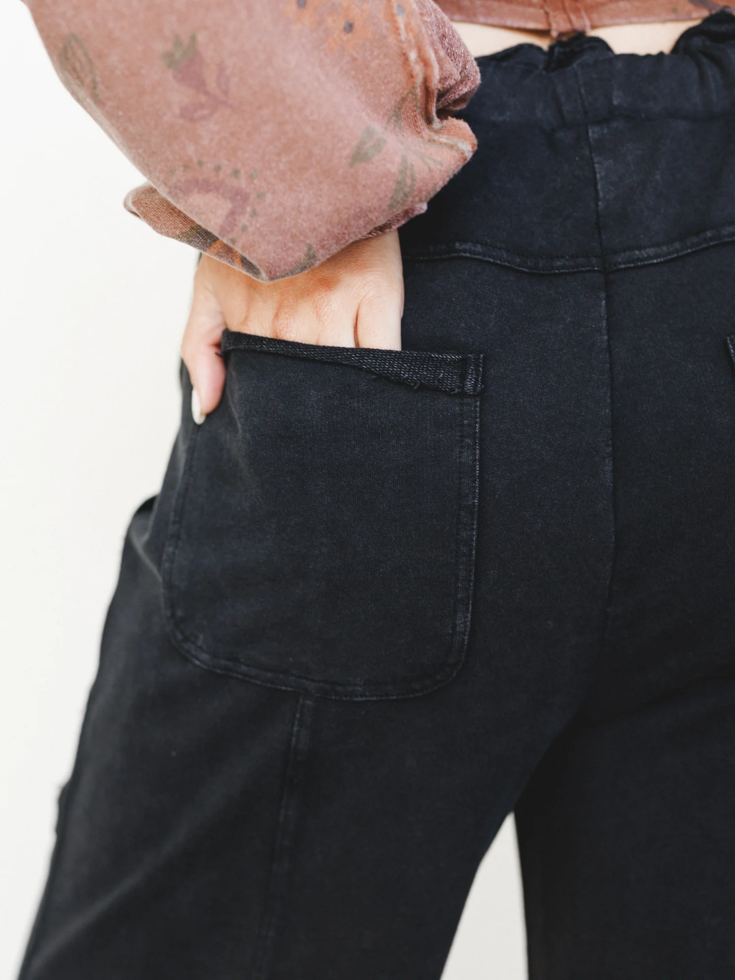 Lucky One Wide Leg Pant - Washed Black - Image 4