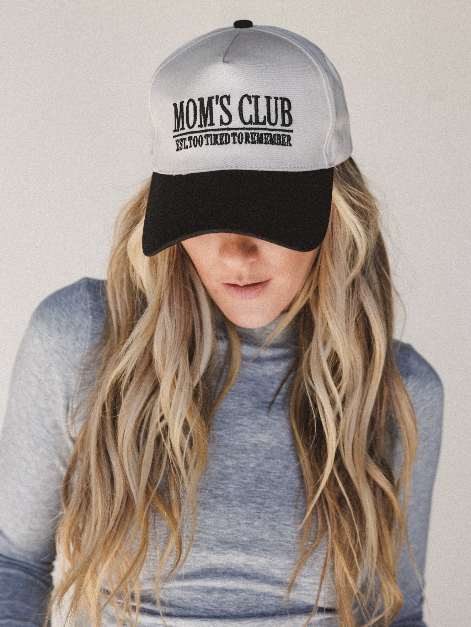 Mom's Club Baseball Hat - Black - Image 2